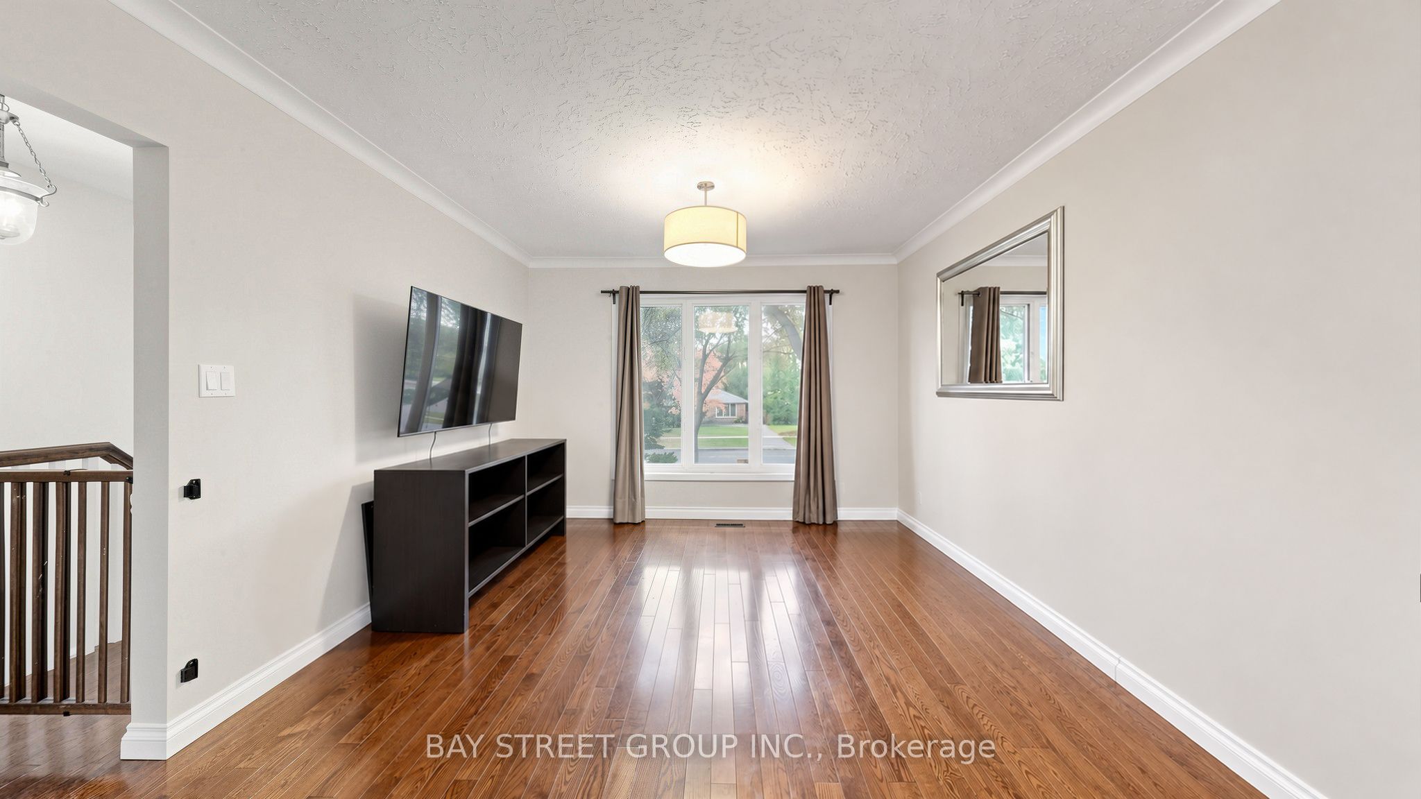 104 Mcnicoll Avenue Property Photo 6