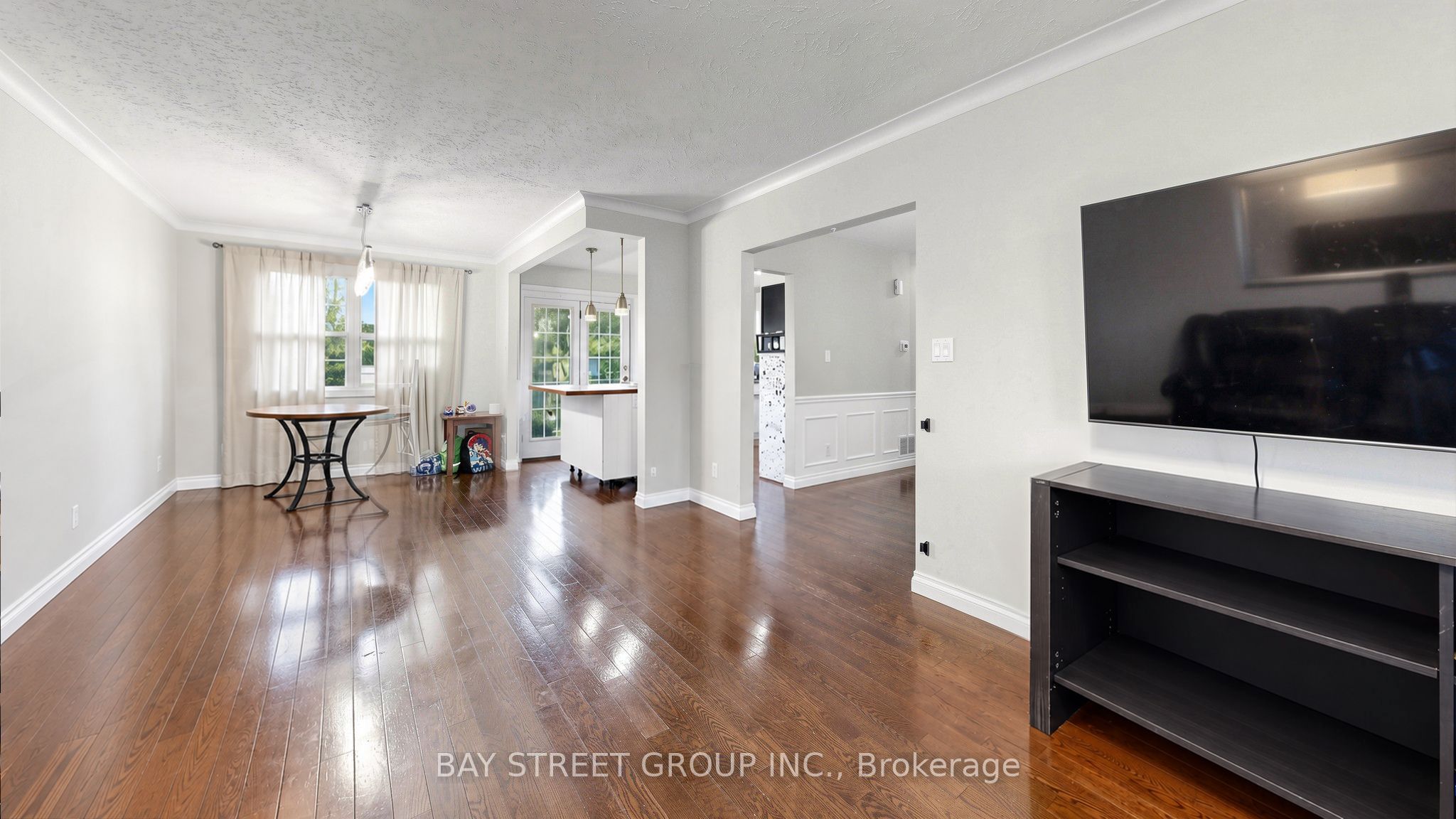 104 Mcnicoll Avenue Property Photo 10