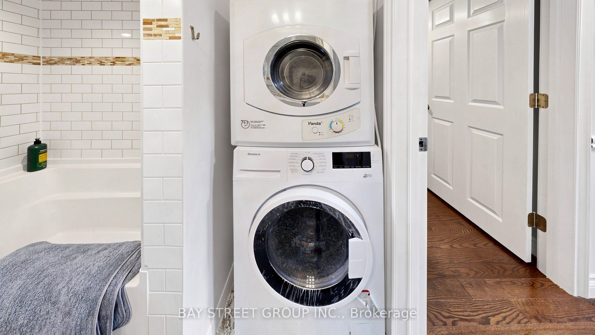 104 Mcnicoll Avenue Property Photo 19