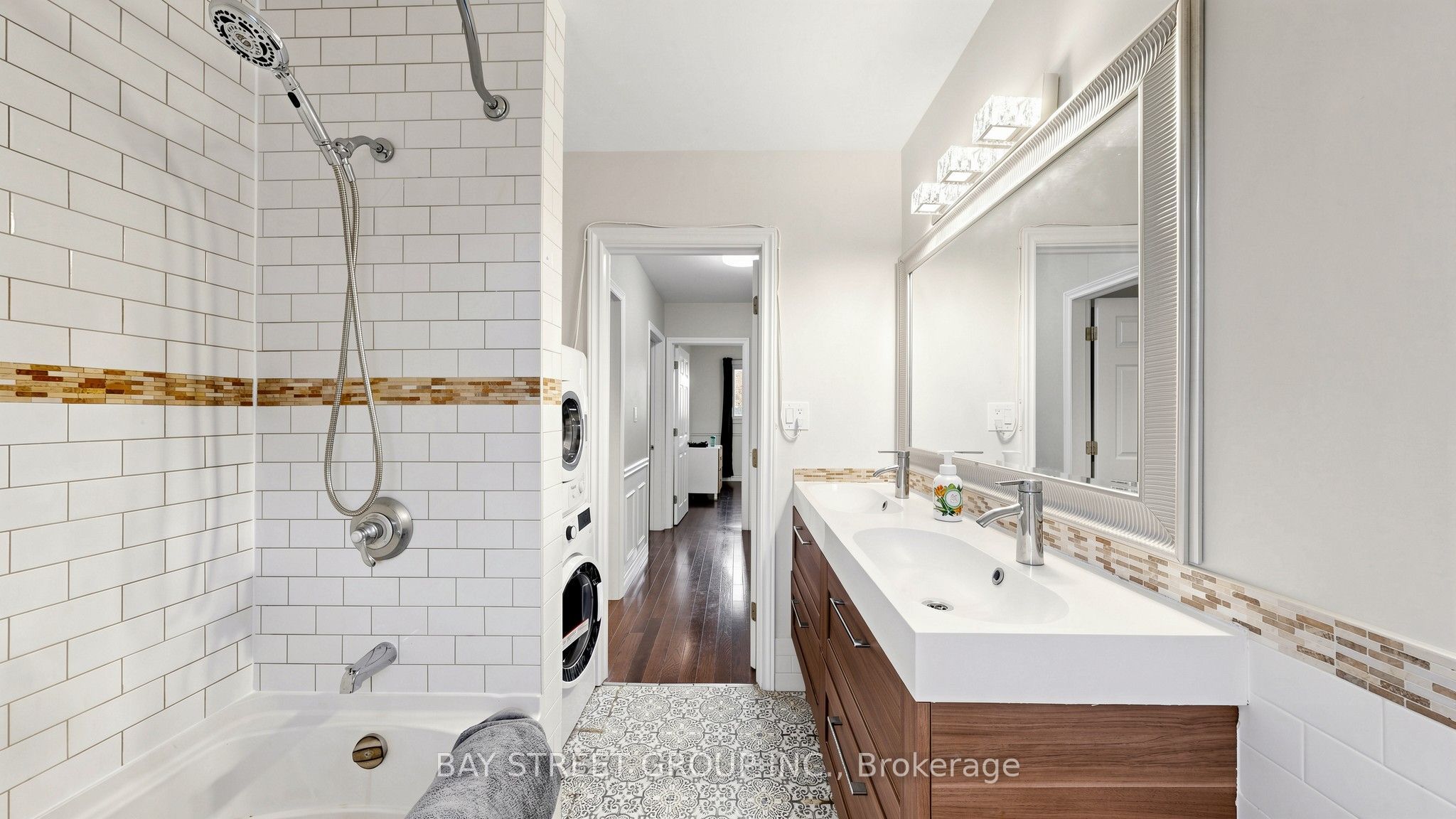 104 Mcnicoll Avenue Property Photo 18
