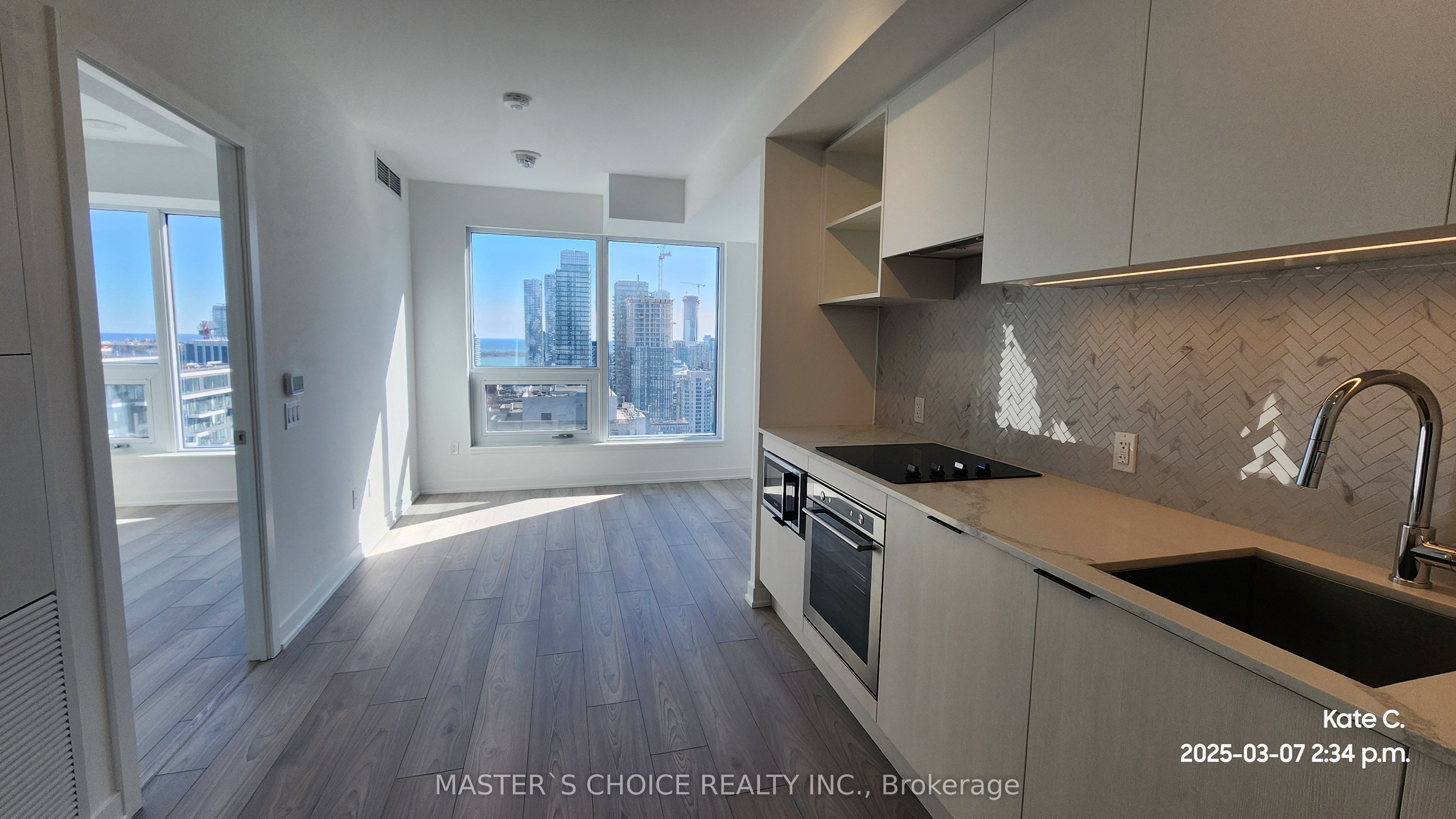 82 Dalhousie Street 3605 Property Photo 2