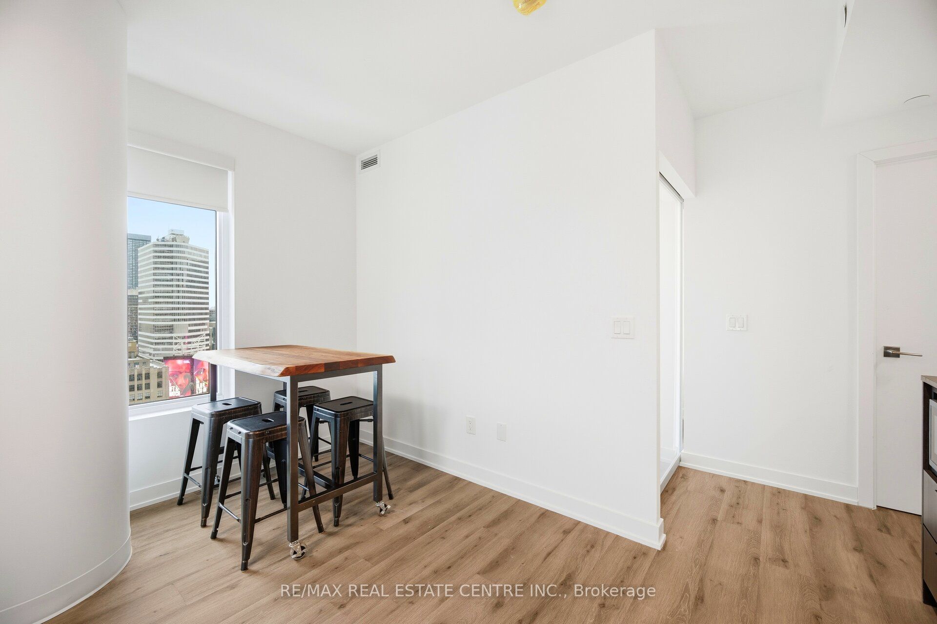 252 Church Street 2715 Property Photo 11