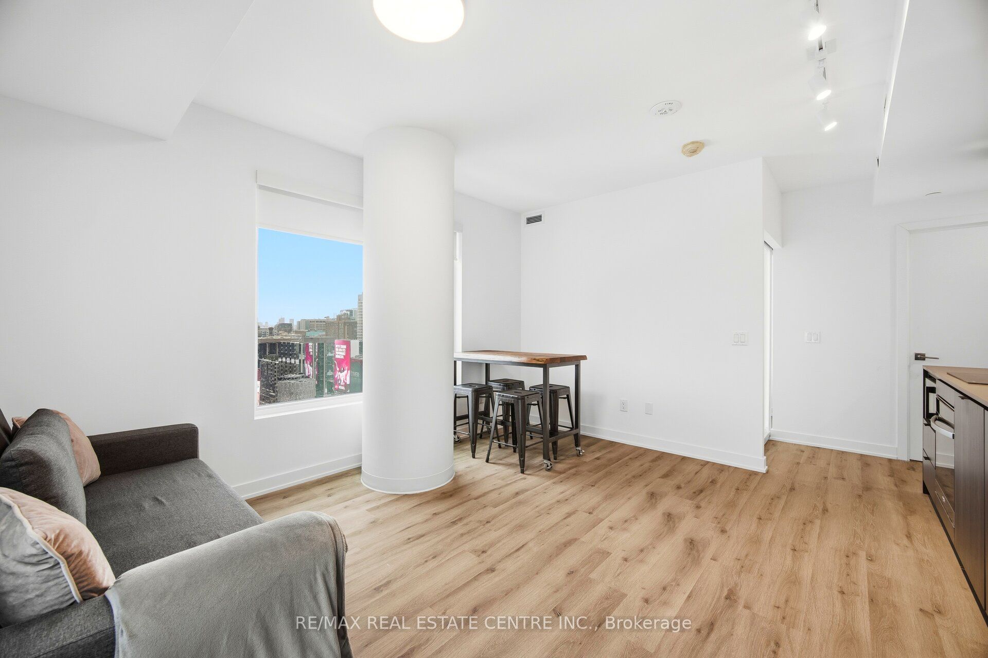 252 Church Street 2715 Property Photo 12