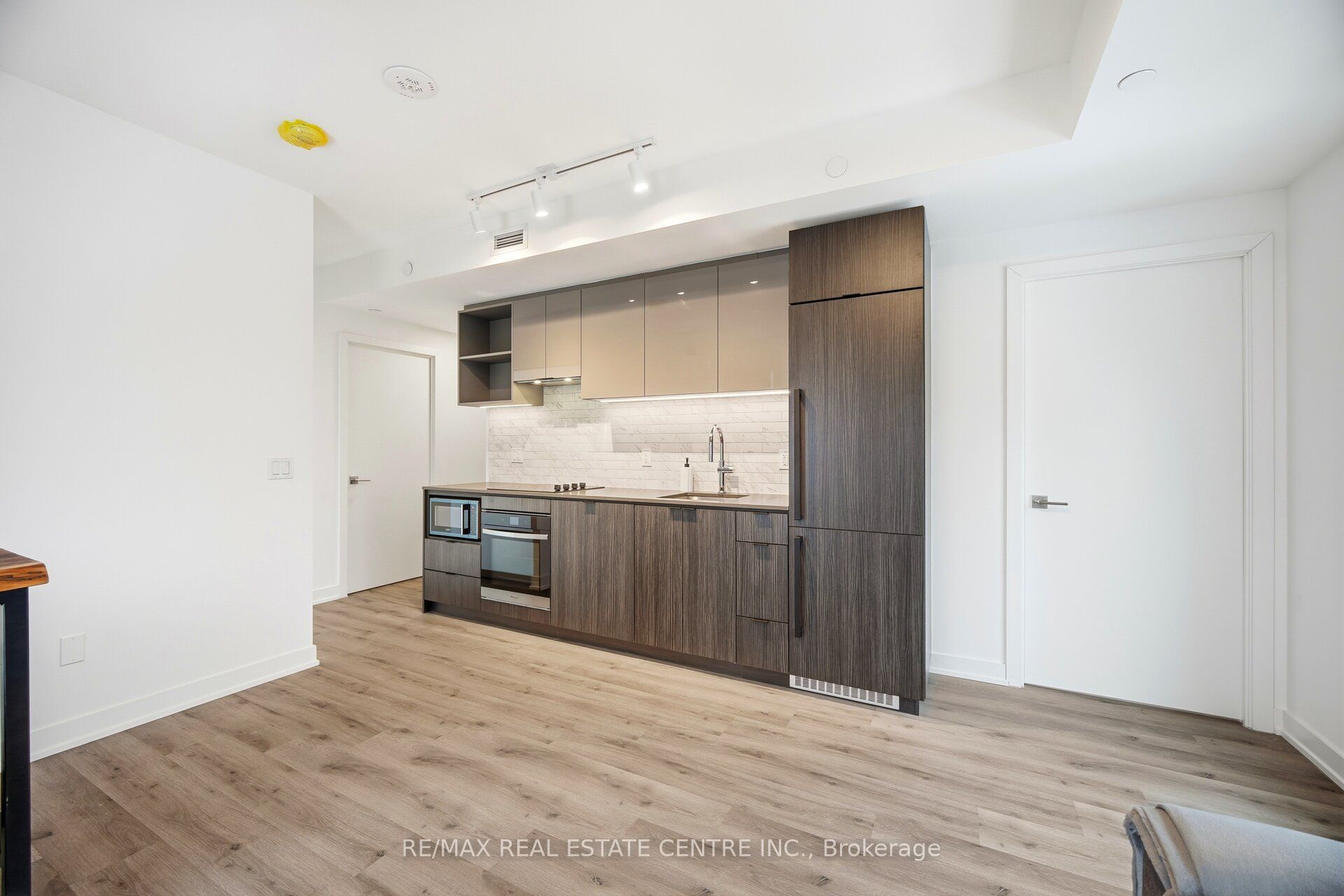 252 Church Street 2715 Property Photo 15