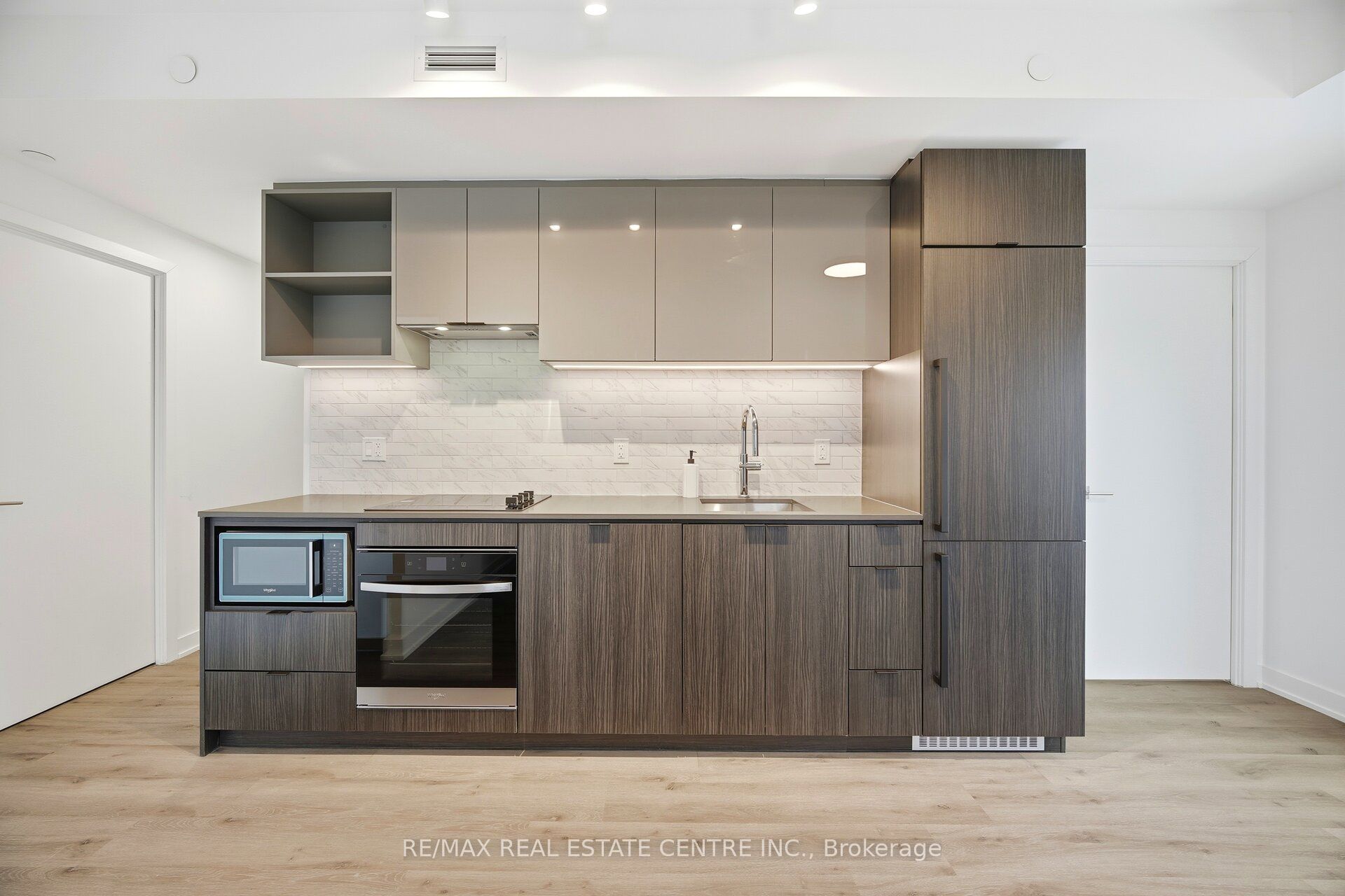 252 Church Street 2715 Property Photo 16