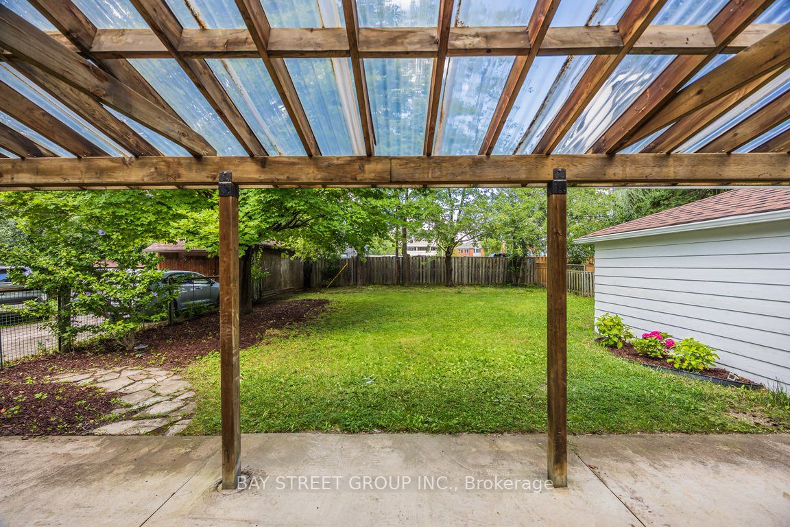 C14029988 Property Photo 2
