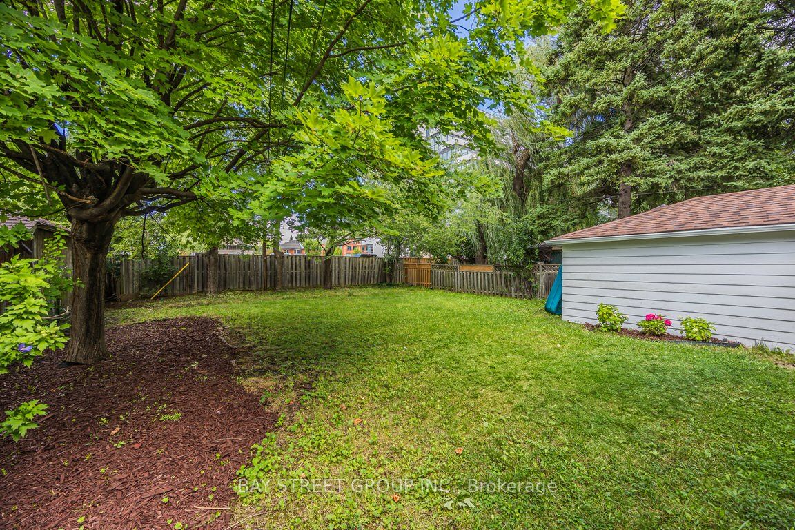 C14029988 Property Photo 3