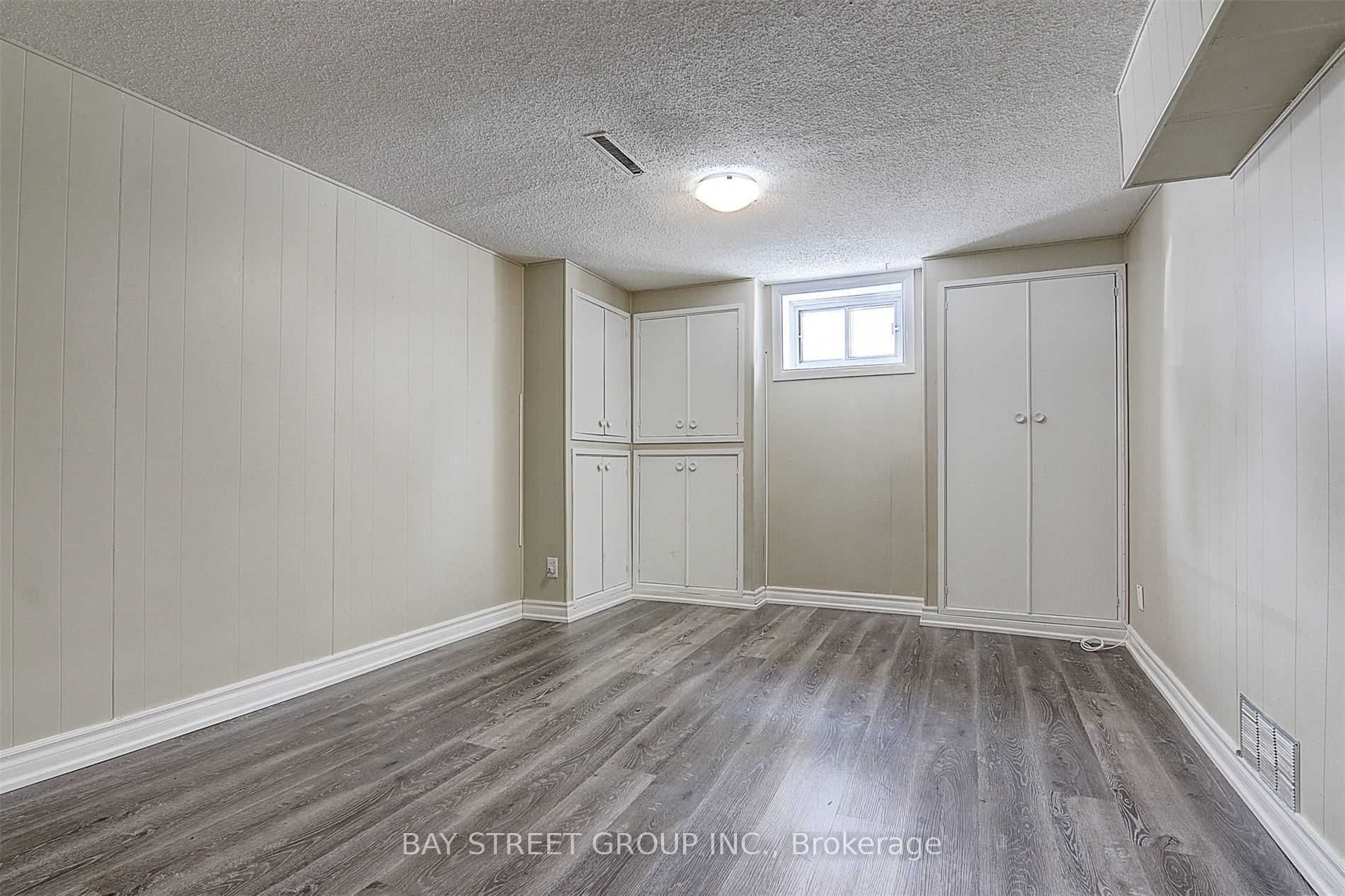 C14029988 Property Photo 10