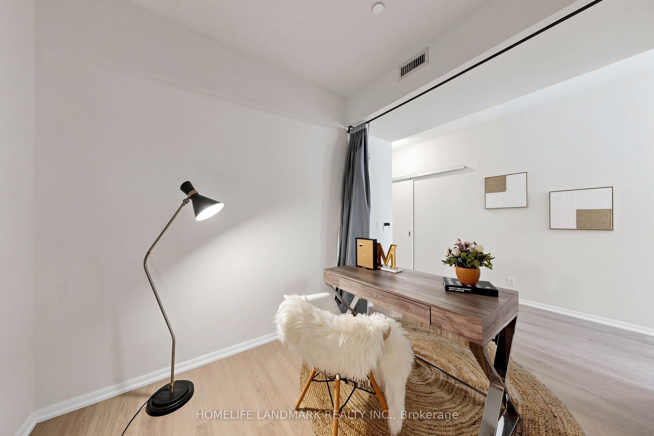 832 Bay Street 204 Property Photo 29