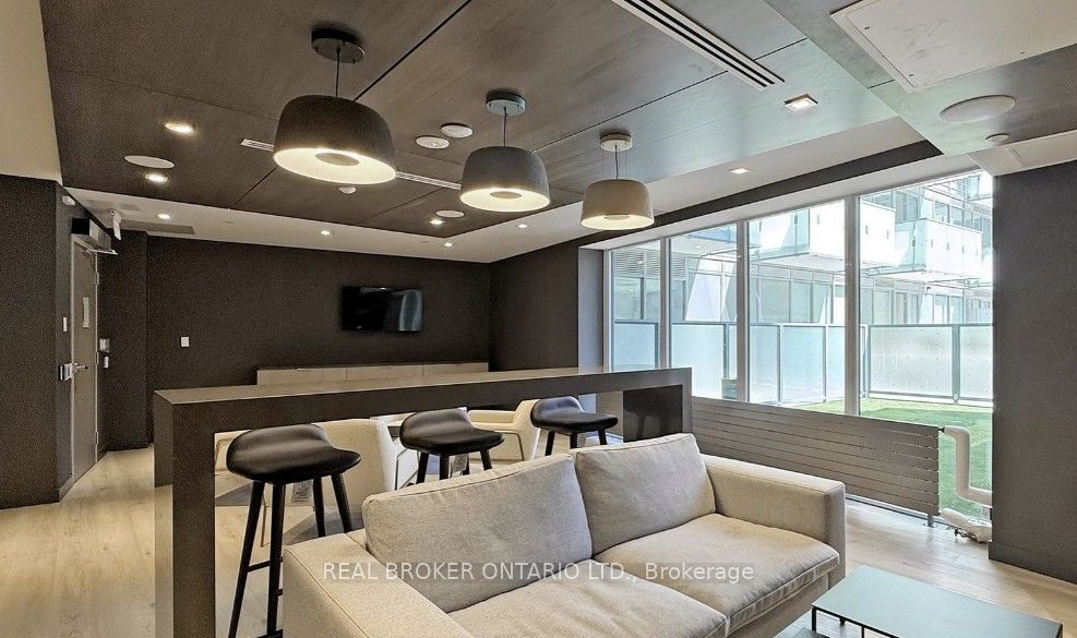 7 Golden Lion Heights N625 Property Photo 25