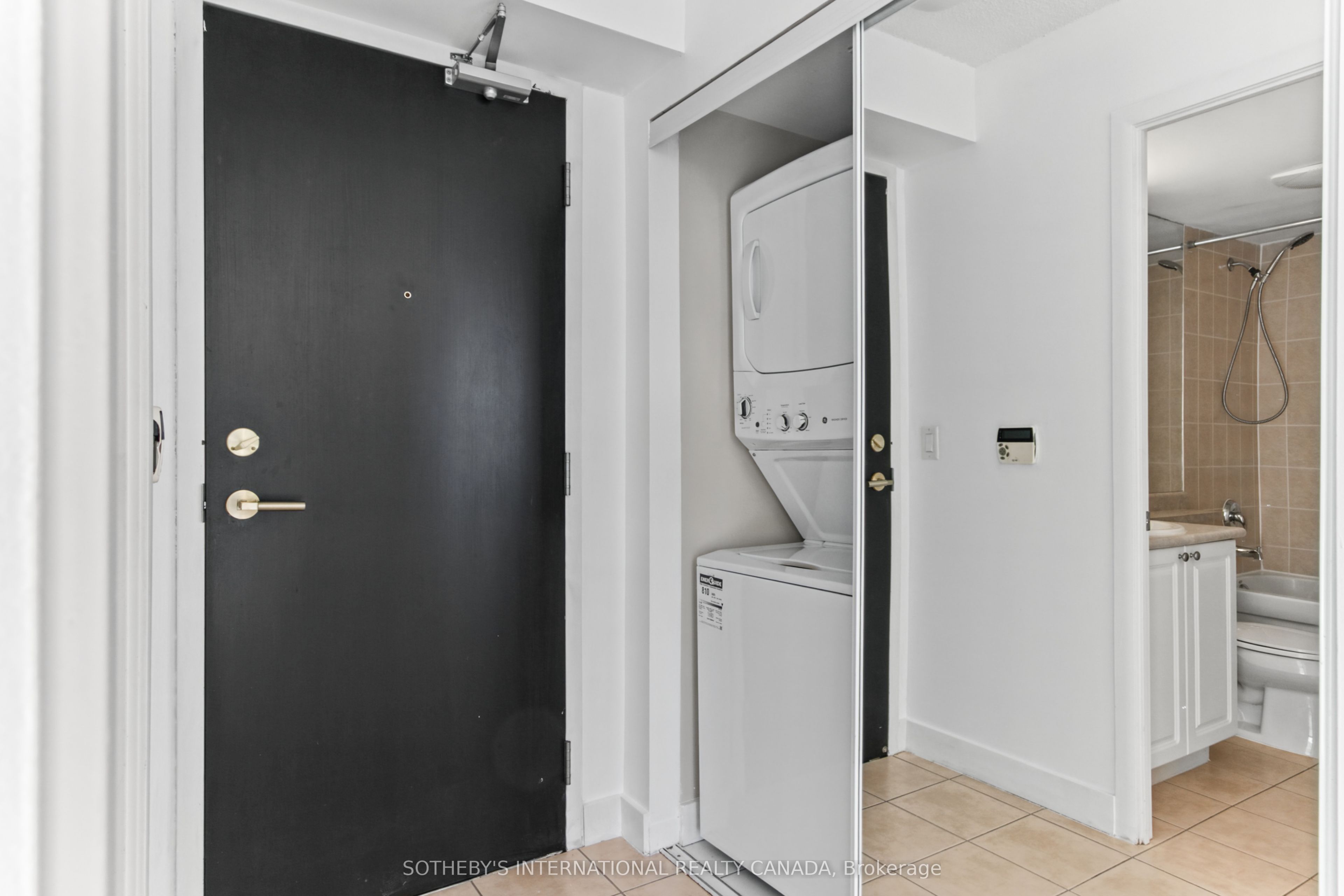 18 Yonge Street 1512 Property Photo 16