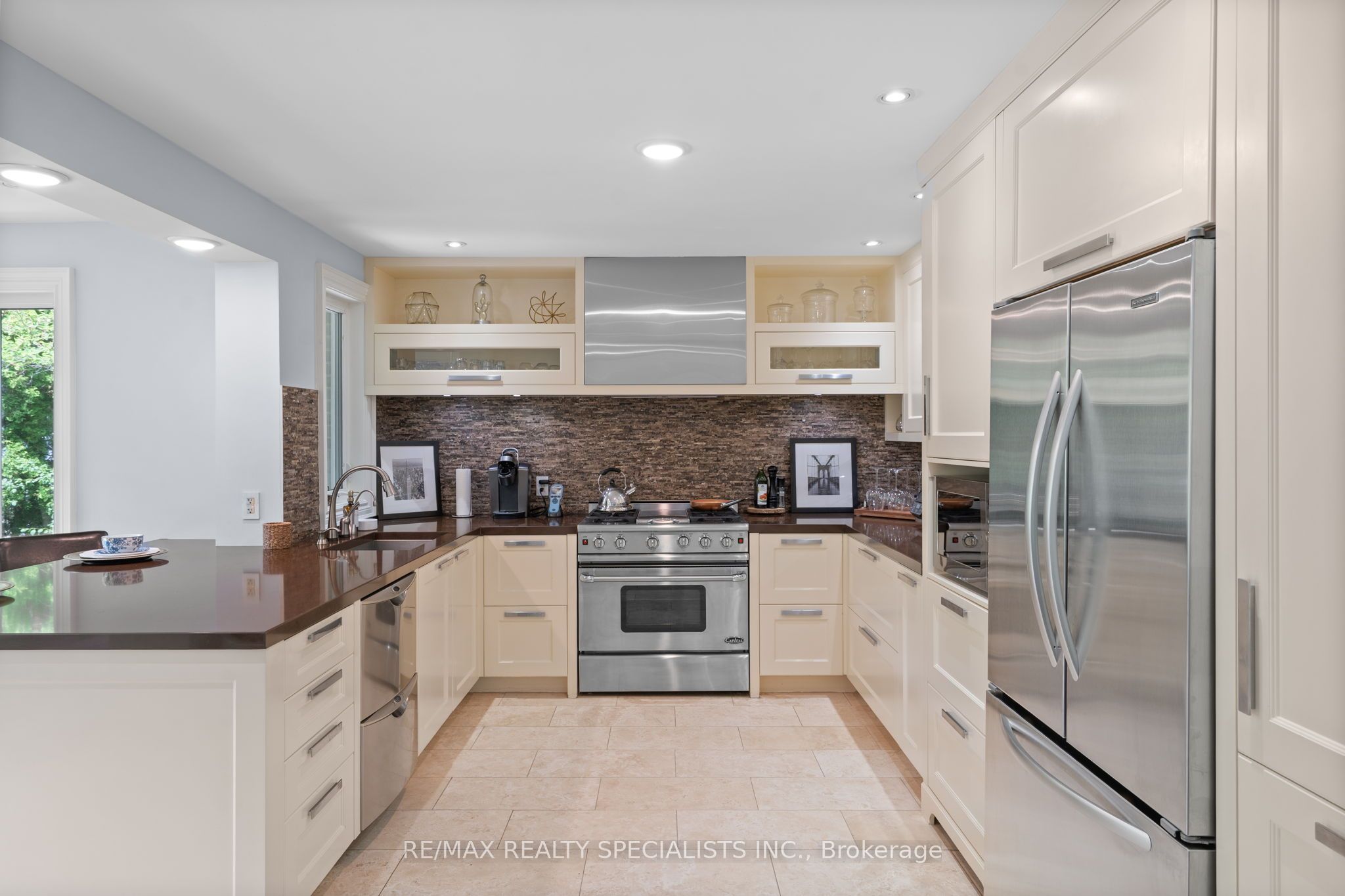 42 Heathview Avenue Property Photo 16