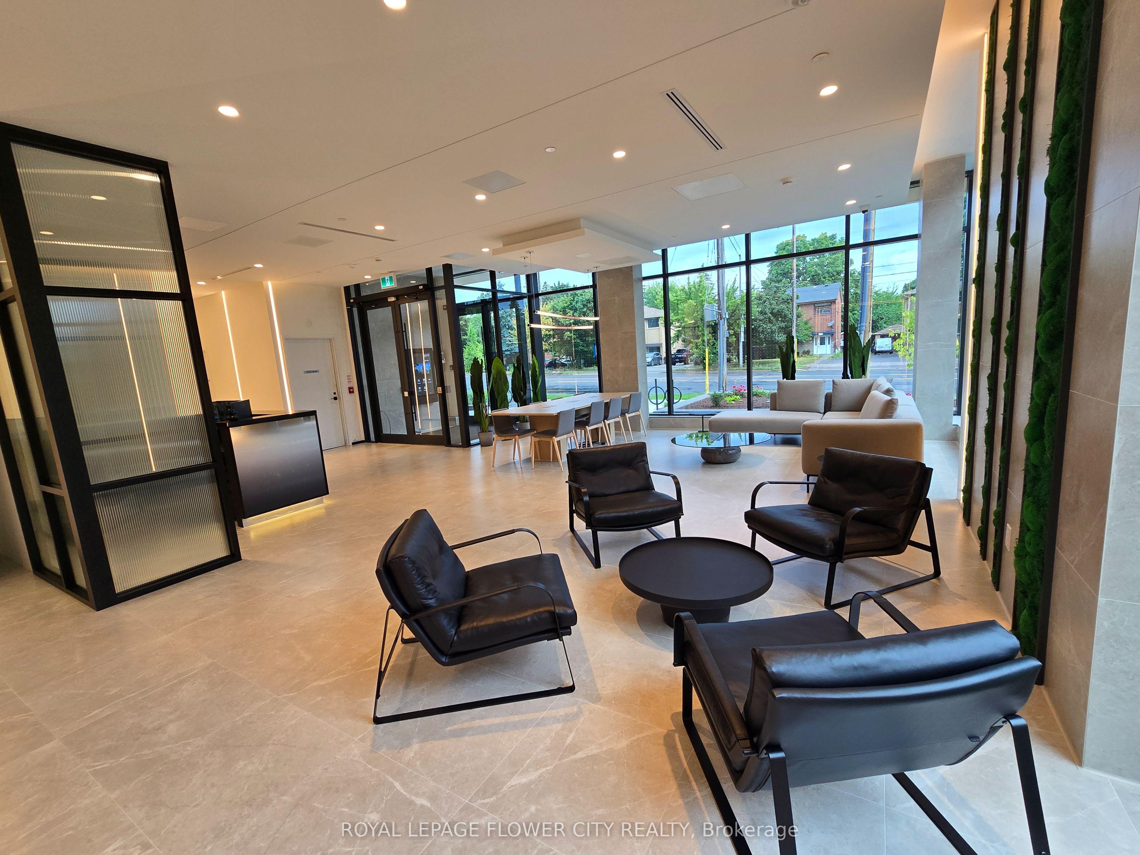699 Sheppard Avenue 509 Property Photo 4