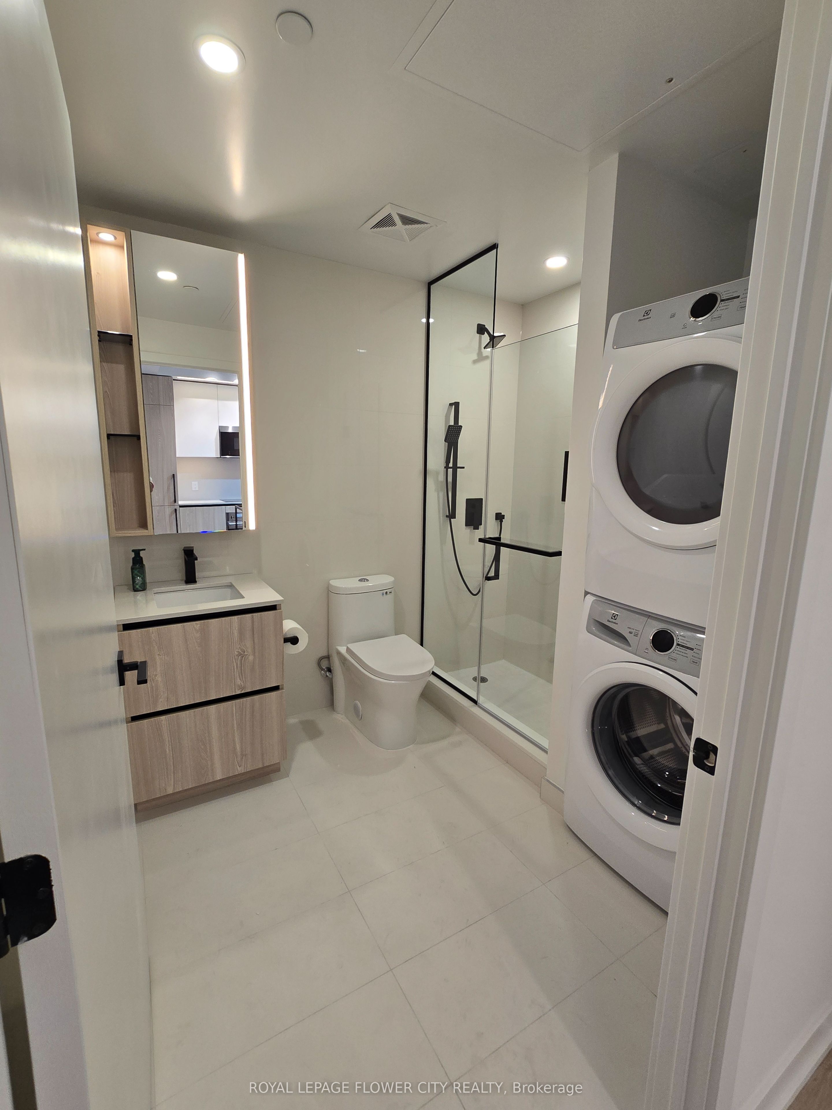 699 Sheppard Avenue 509 Property Photo 13
