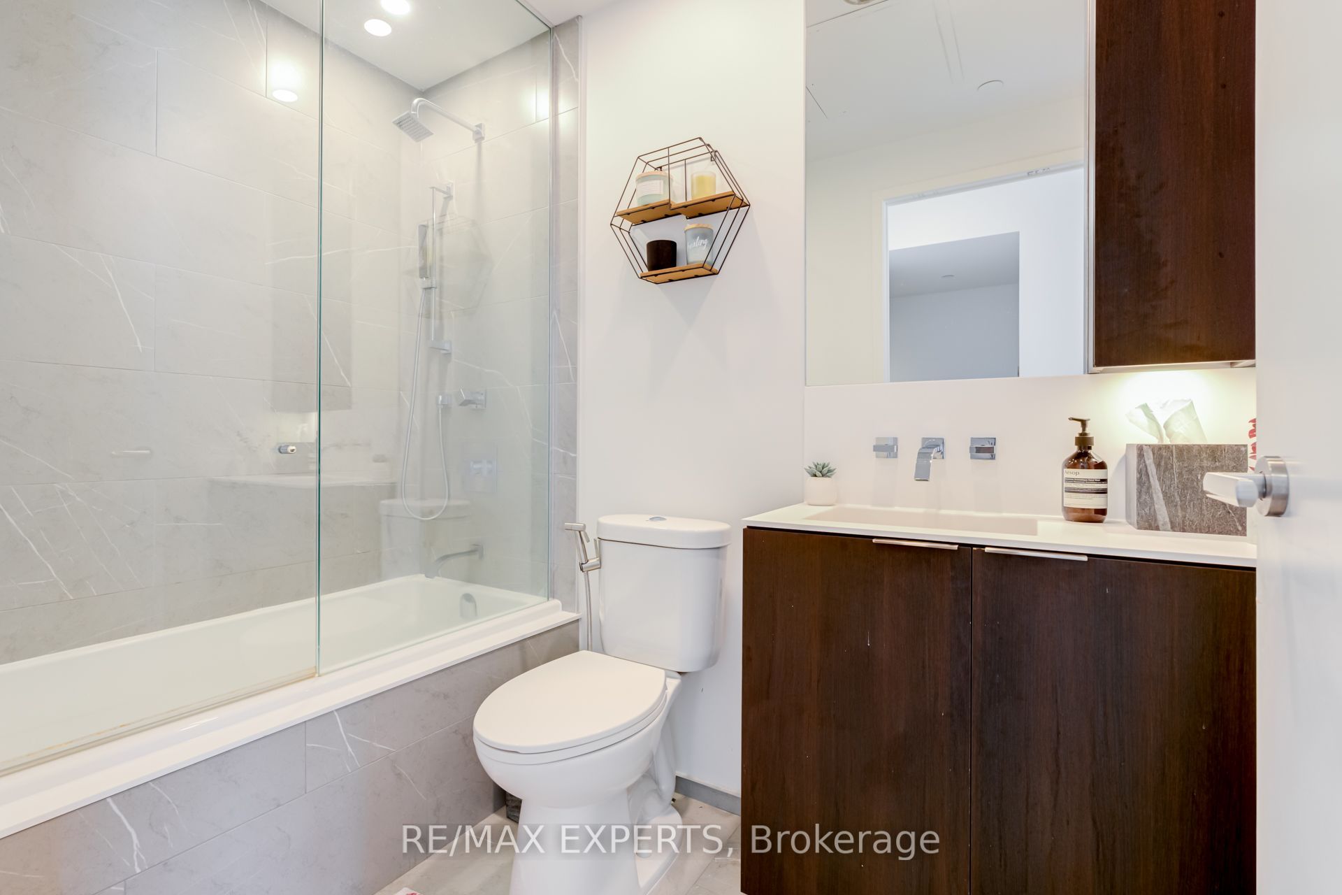 16 Bonnycastle Street 1806 Property Photo 17