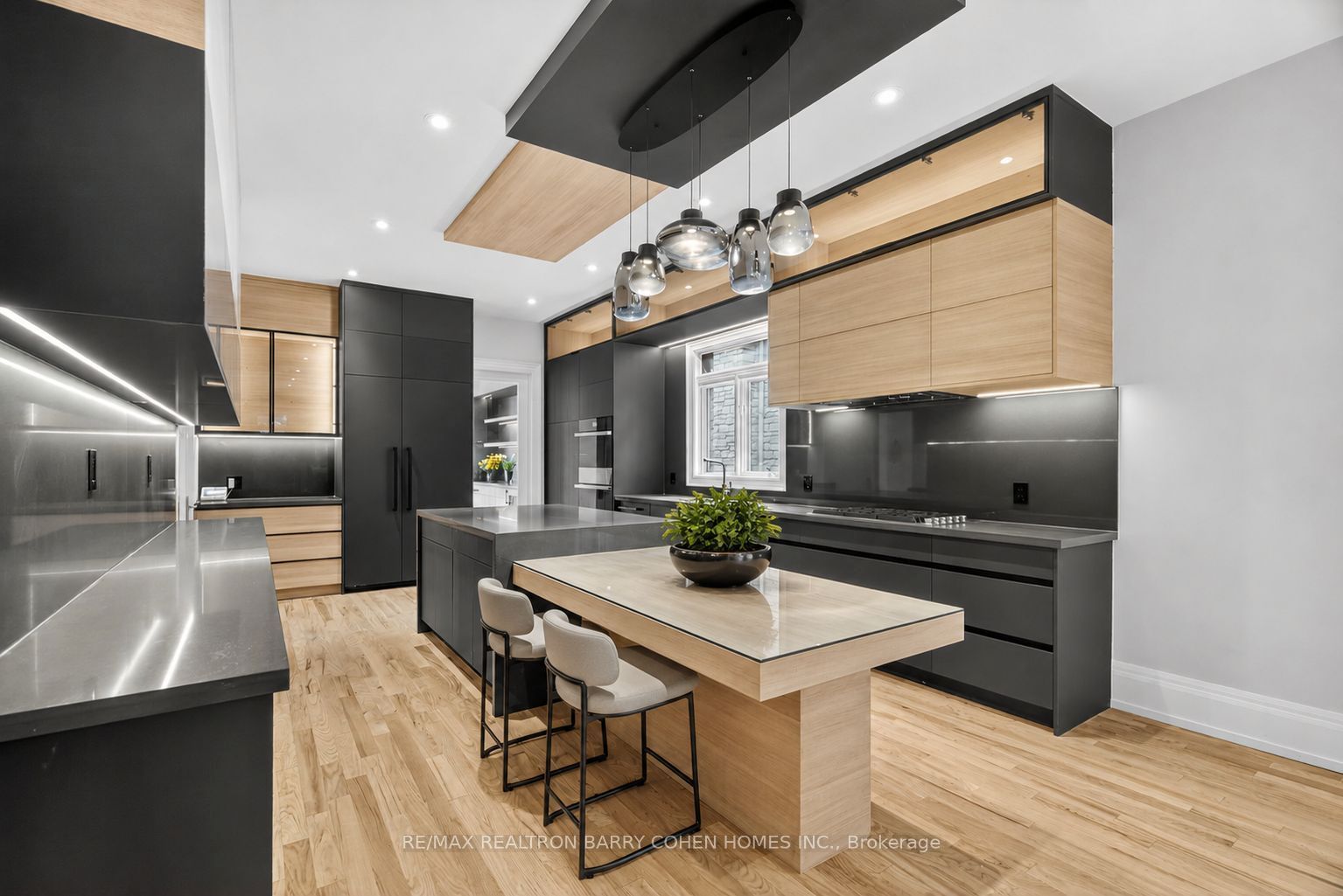 63 Gordon Road Property Photo 13