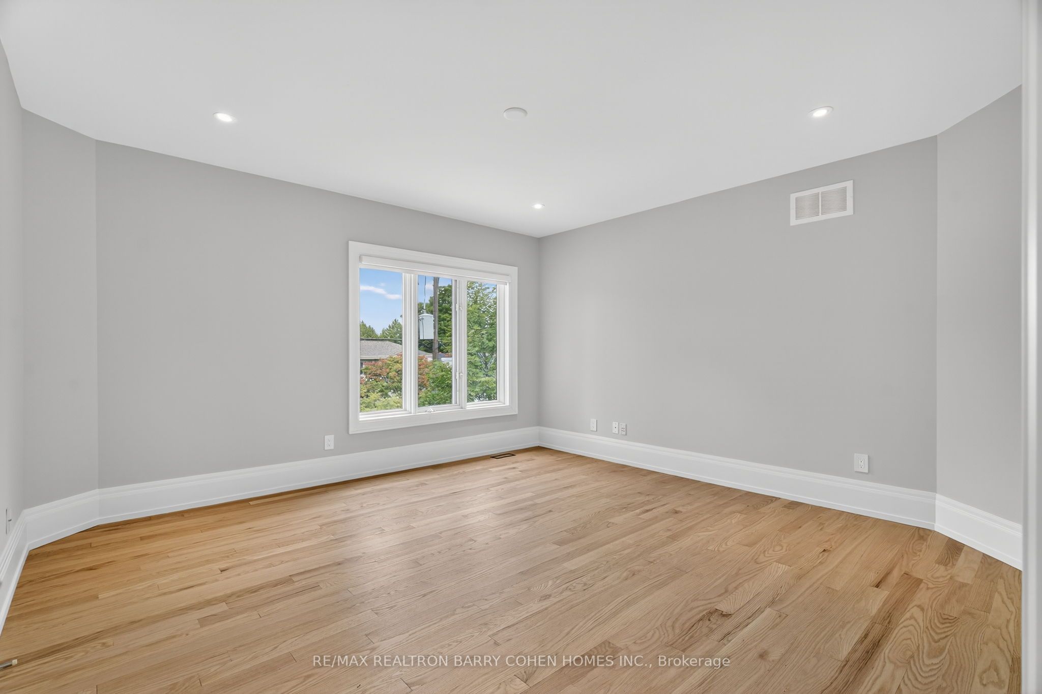 63 Gordon Road Property Photo 25
