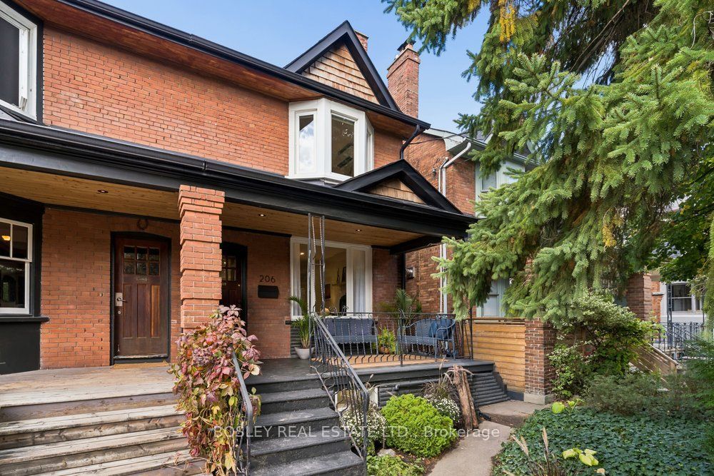 206 Ashworth Avenue Property Photo 1