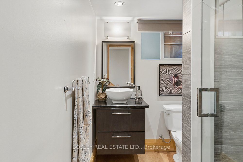 206 Ashworth Avenue Property Photo 27