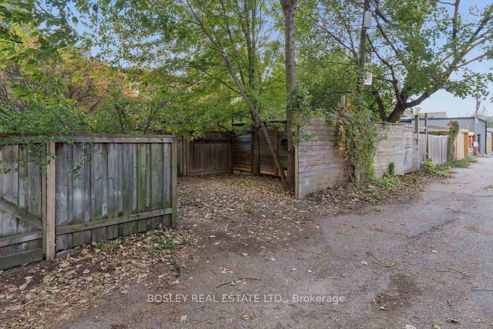 206 Ashworth Avenue Property Photo 33
