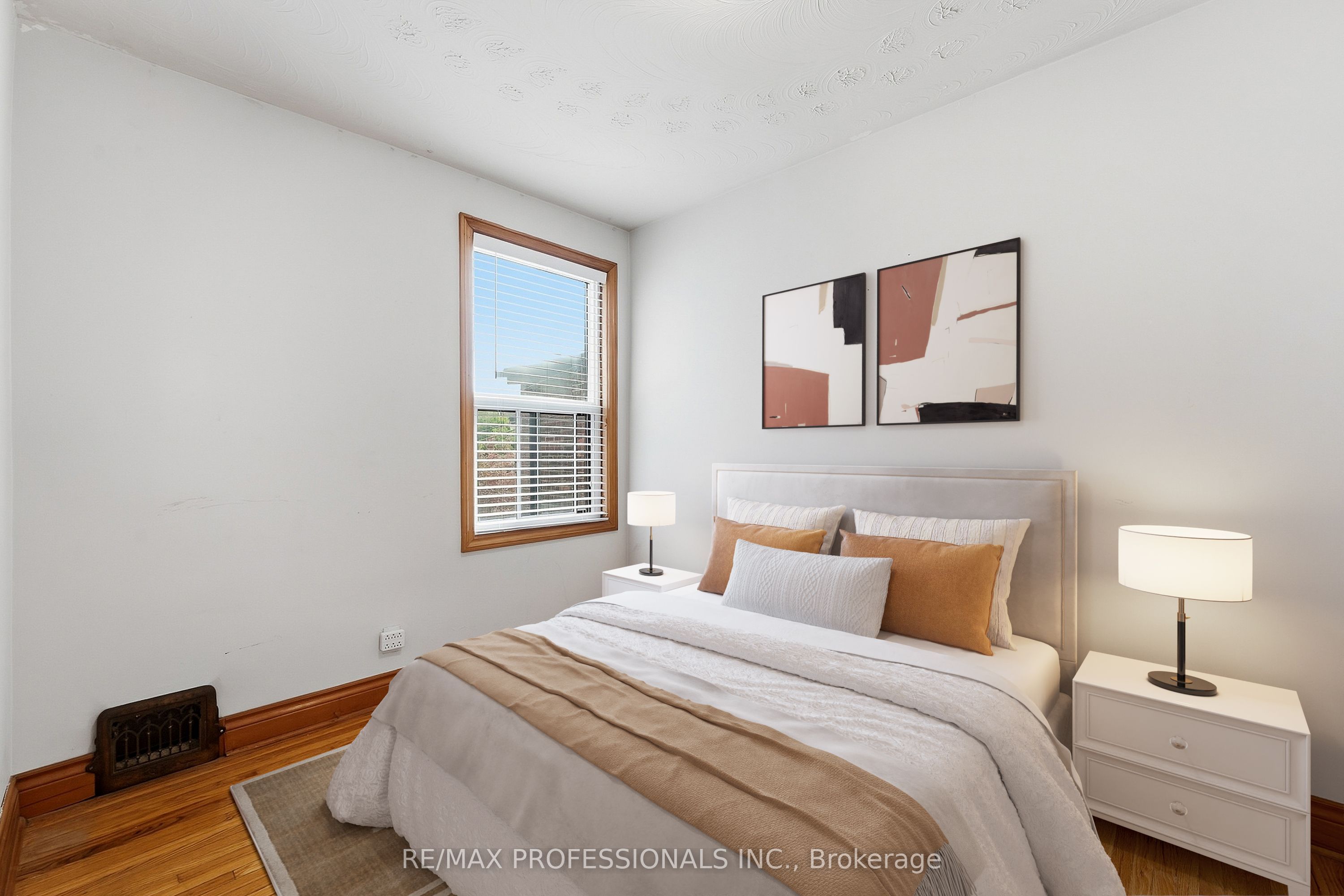 227 Montrose Avenue Property Photo 26