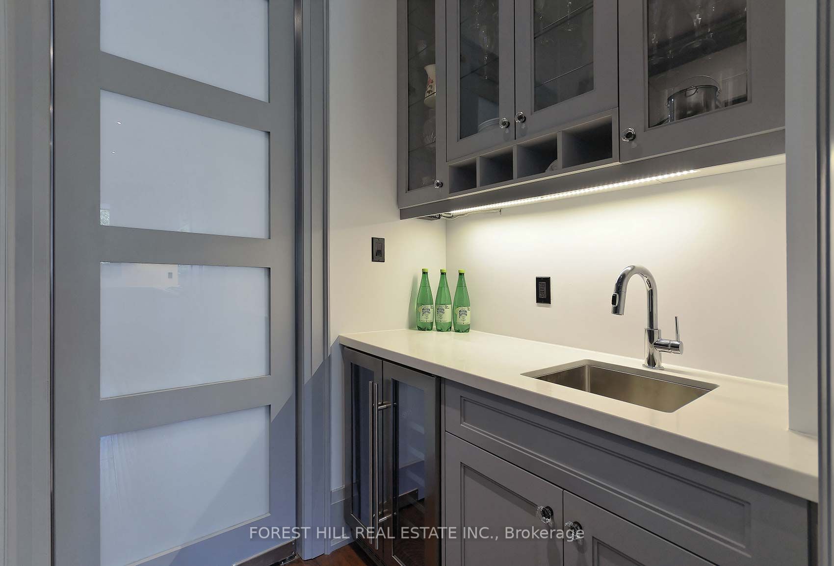 200 Clanton Park Road Property Photo 9