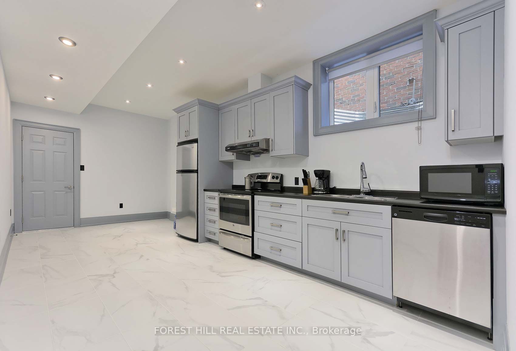 200 Clanton Park Road Property Photo 28