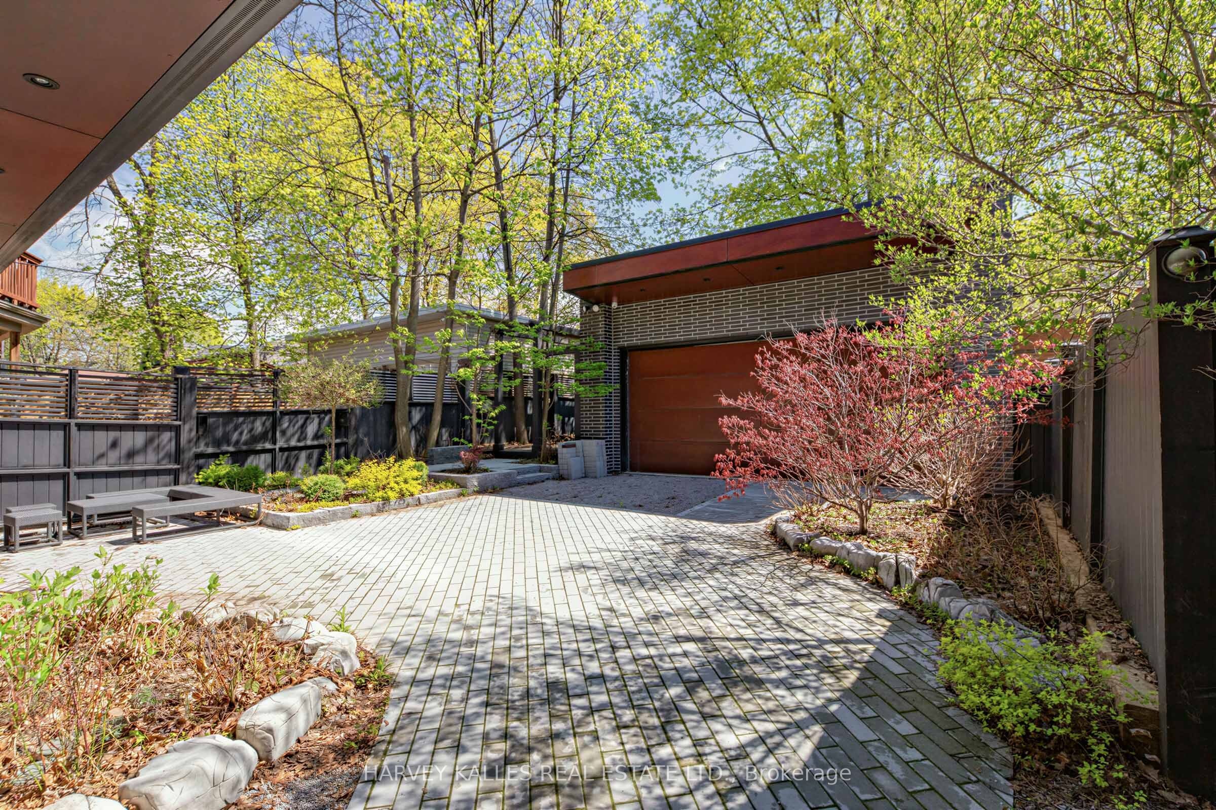 5 Braemar Avenue Property Photo 45