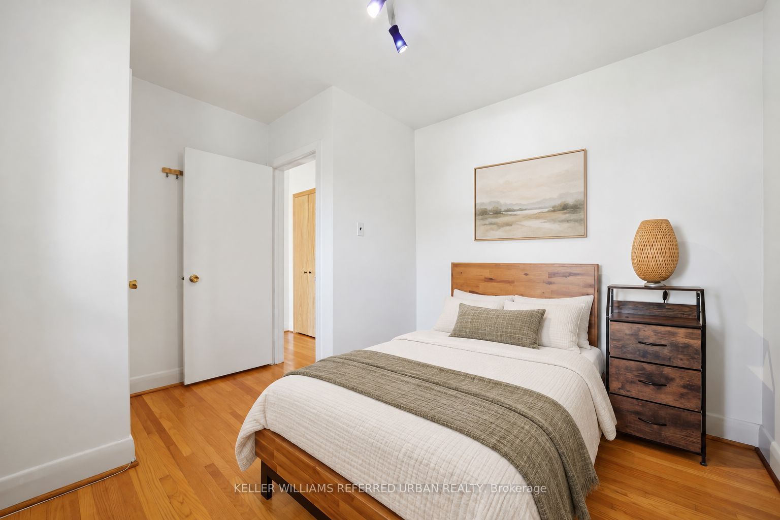 241 Churchill Avenue Property Photo 17