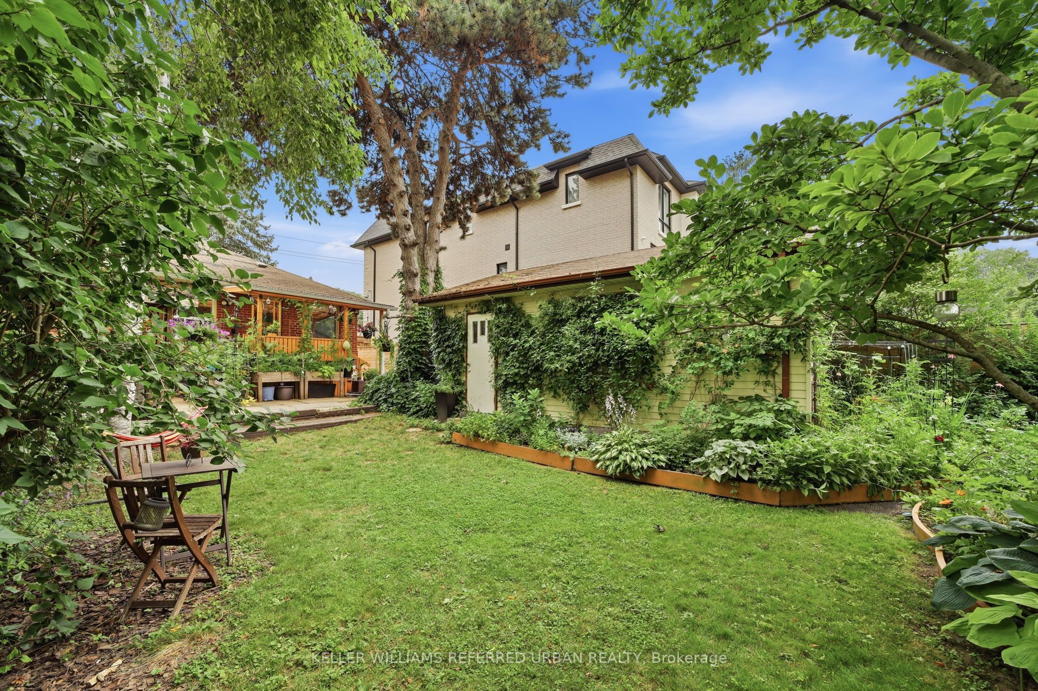 241 Churchill Avenue Property Photo 23