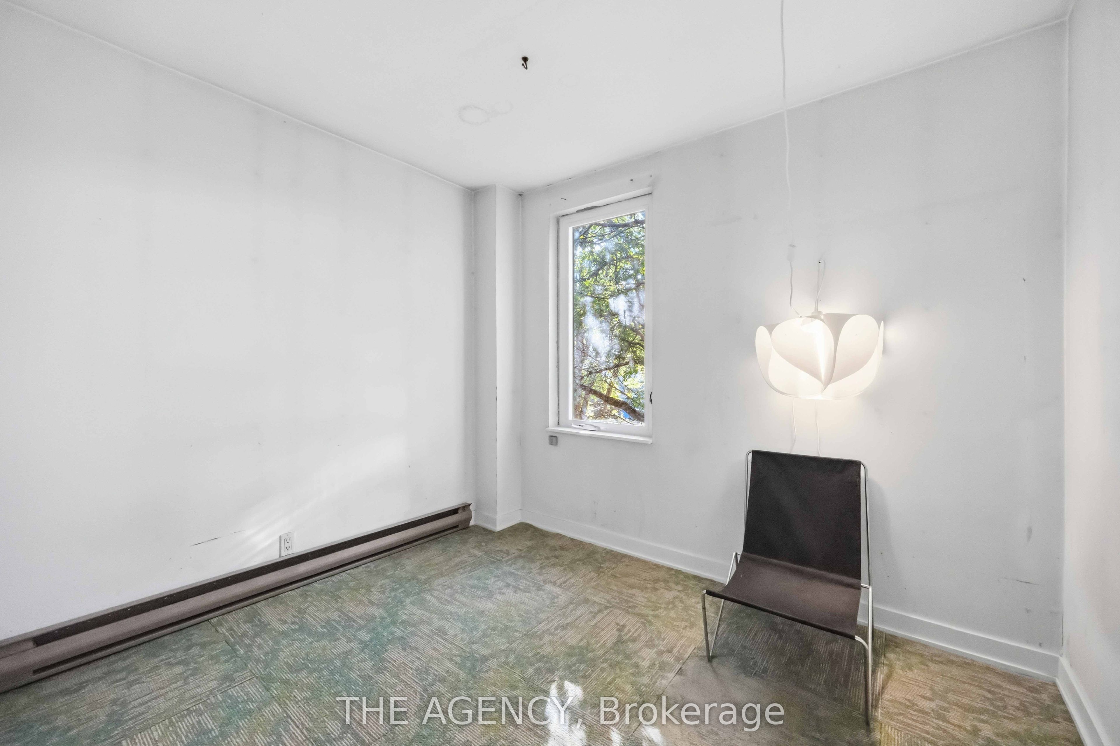 87 Niagara Street Property Photo 26