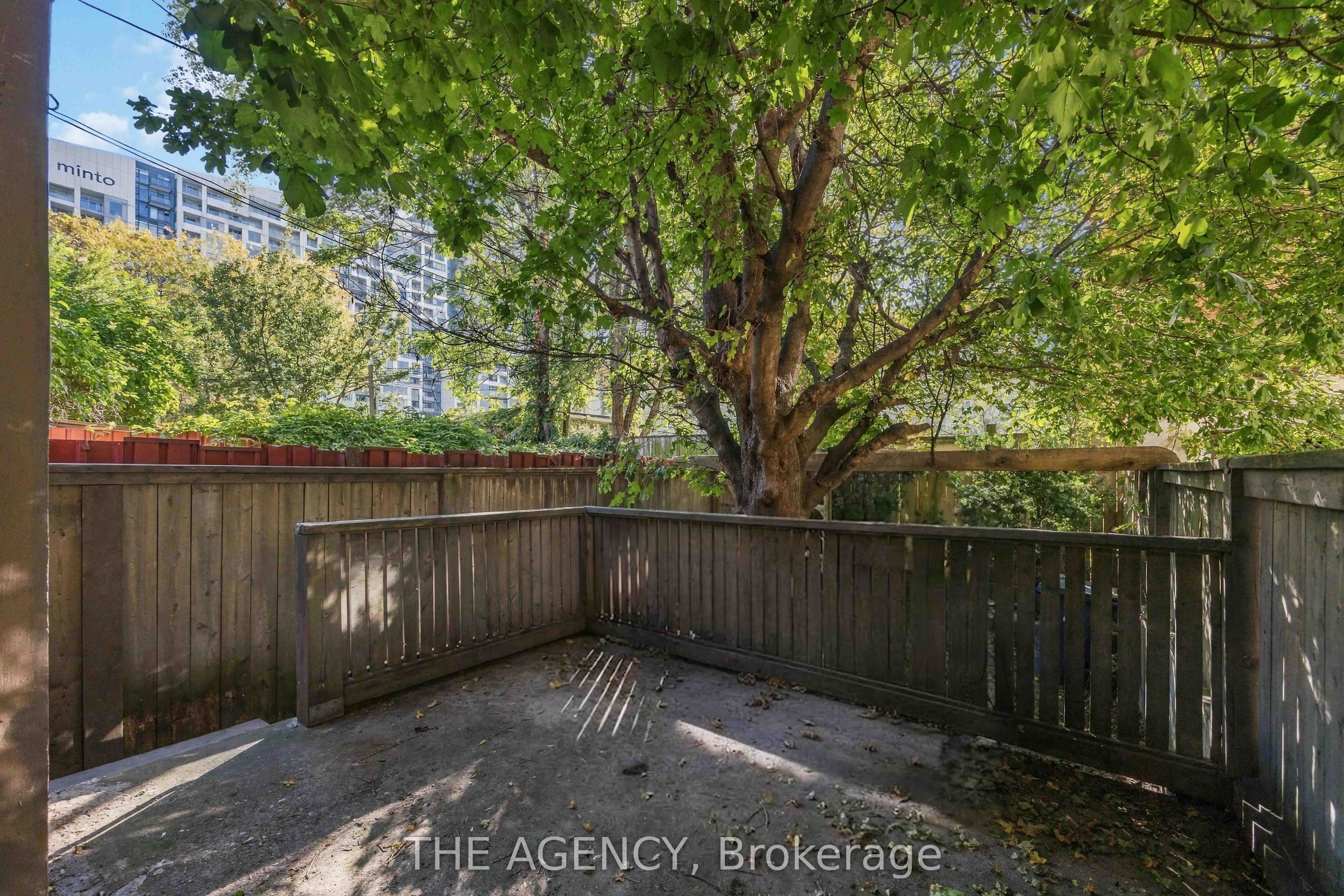 87 Niagara Street Property Photo 33