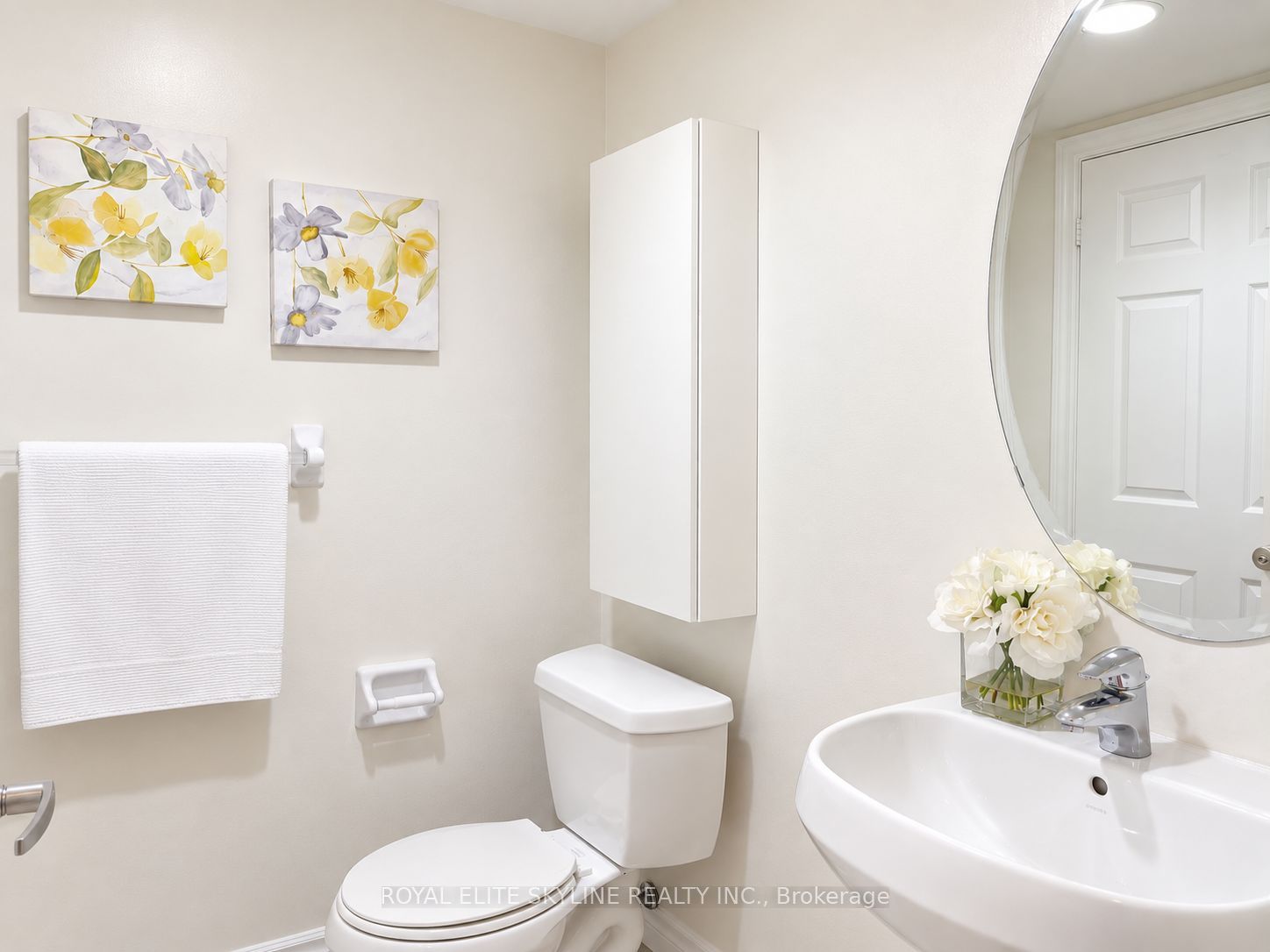 761 Bay Street 403 Property Photo 20