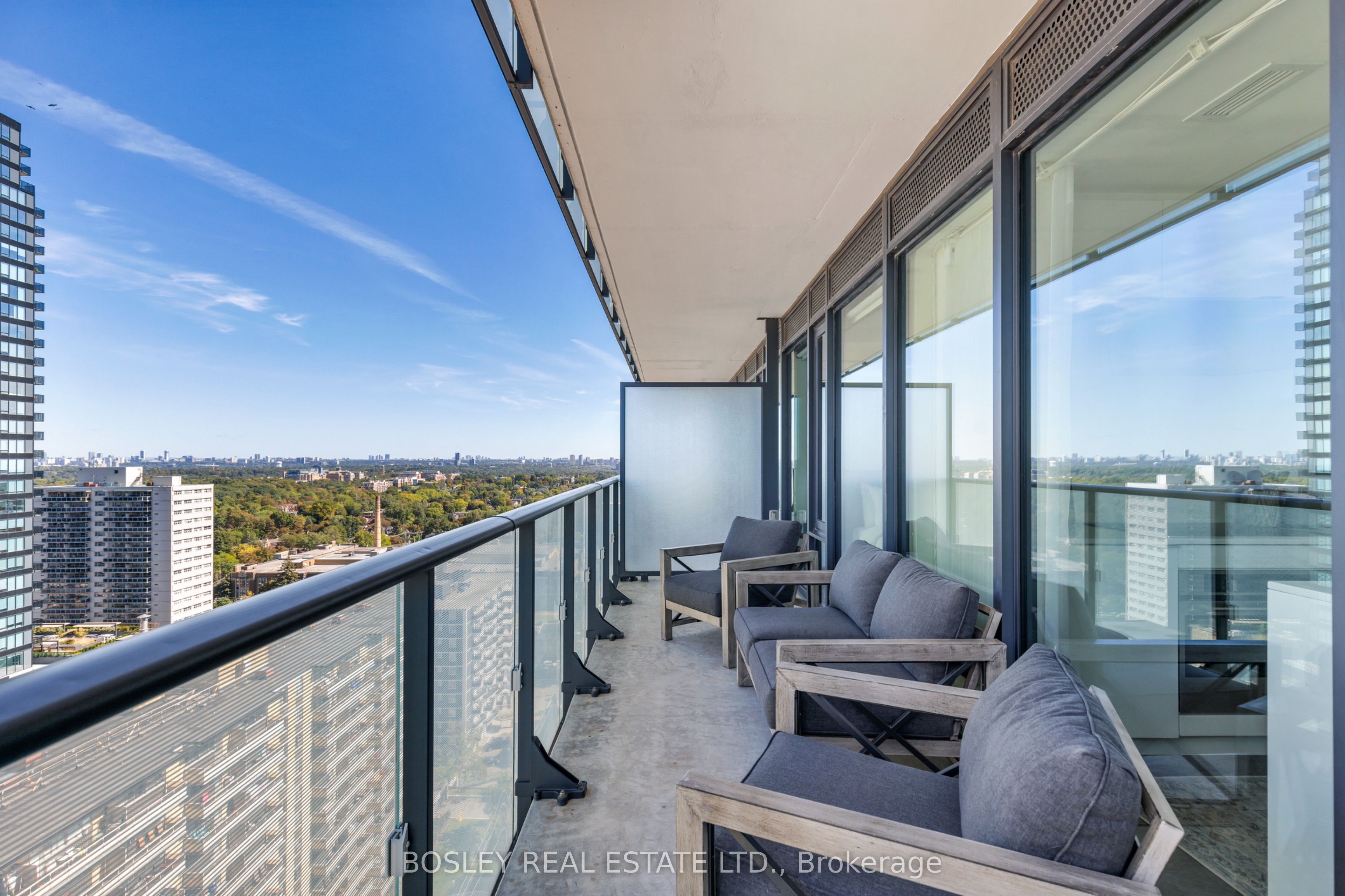185 Roehampton Avenue 1702 Property Photo 19