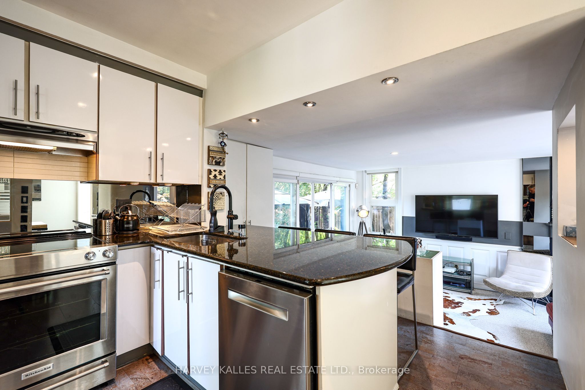 90 Berkinshaw Crescent Property Photo 23