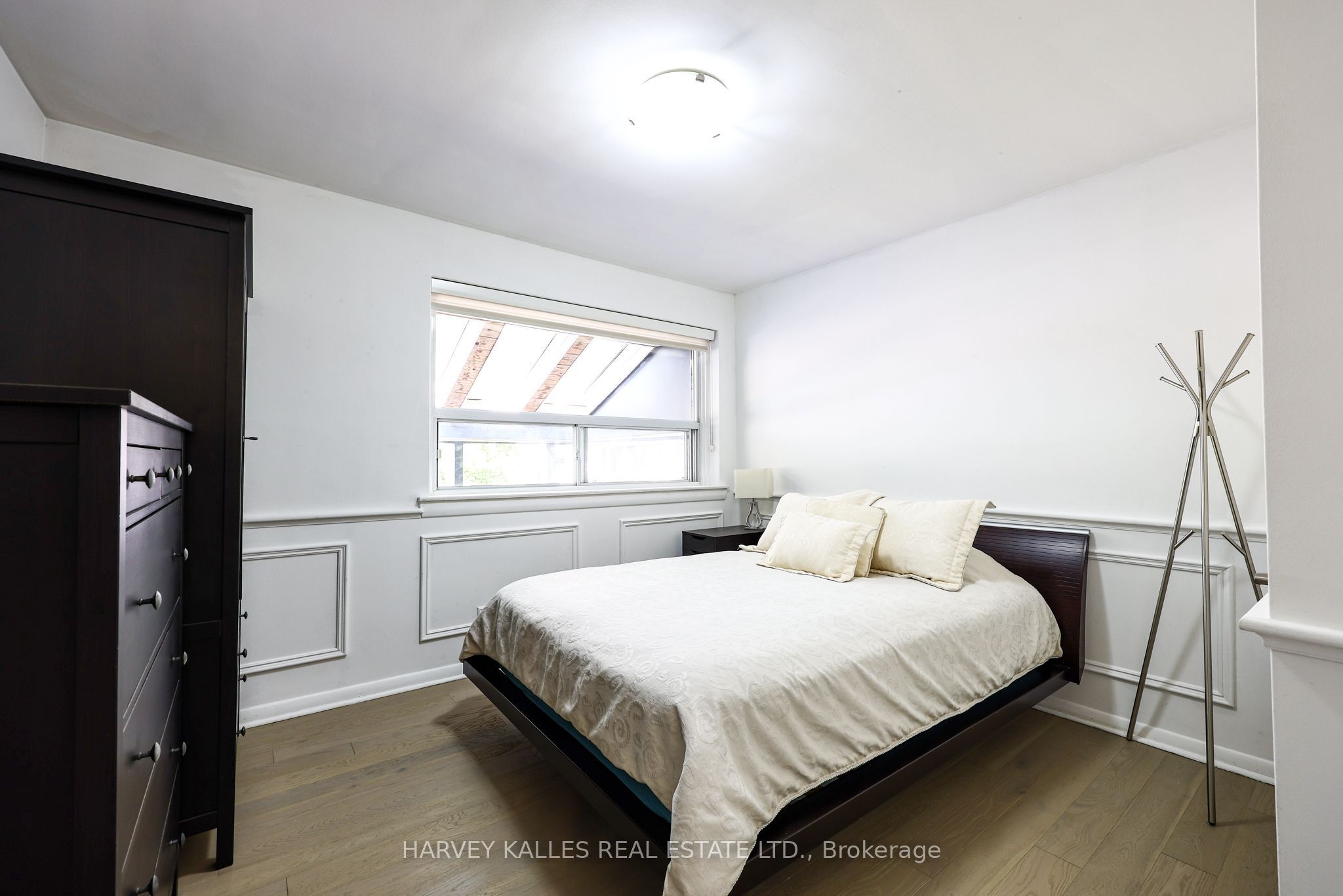 90 Berkinshaw Crescent Property Photo 24