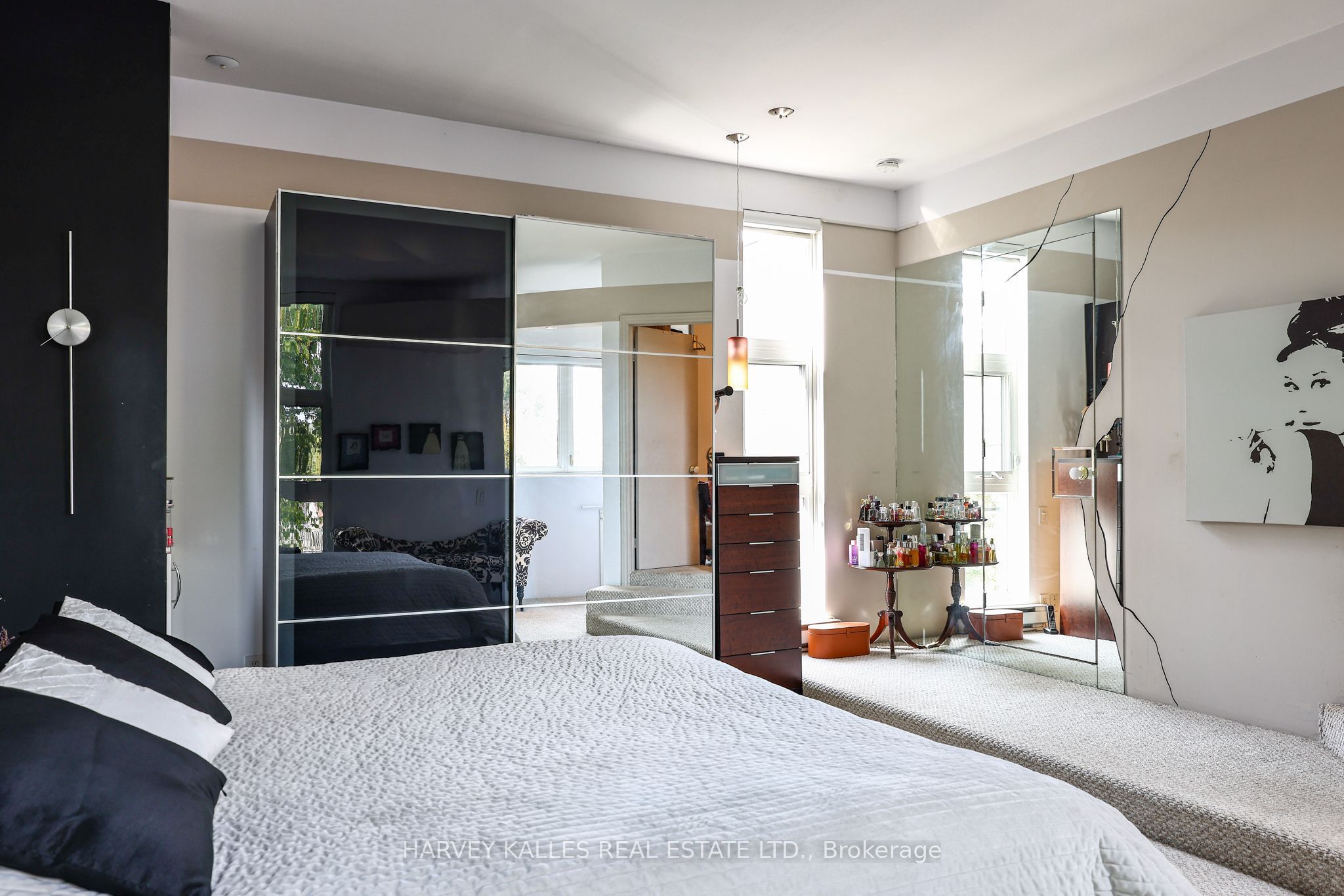 90 Berkinshaw Crescent Property Photo 28