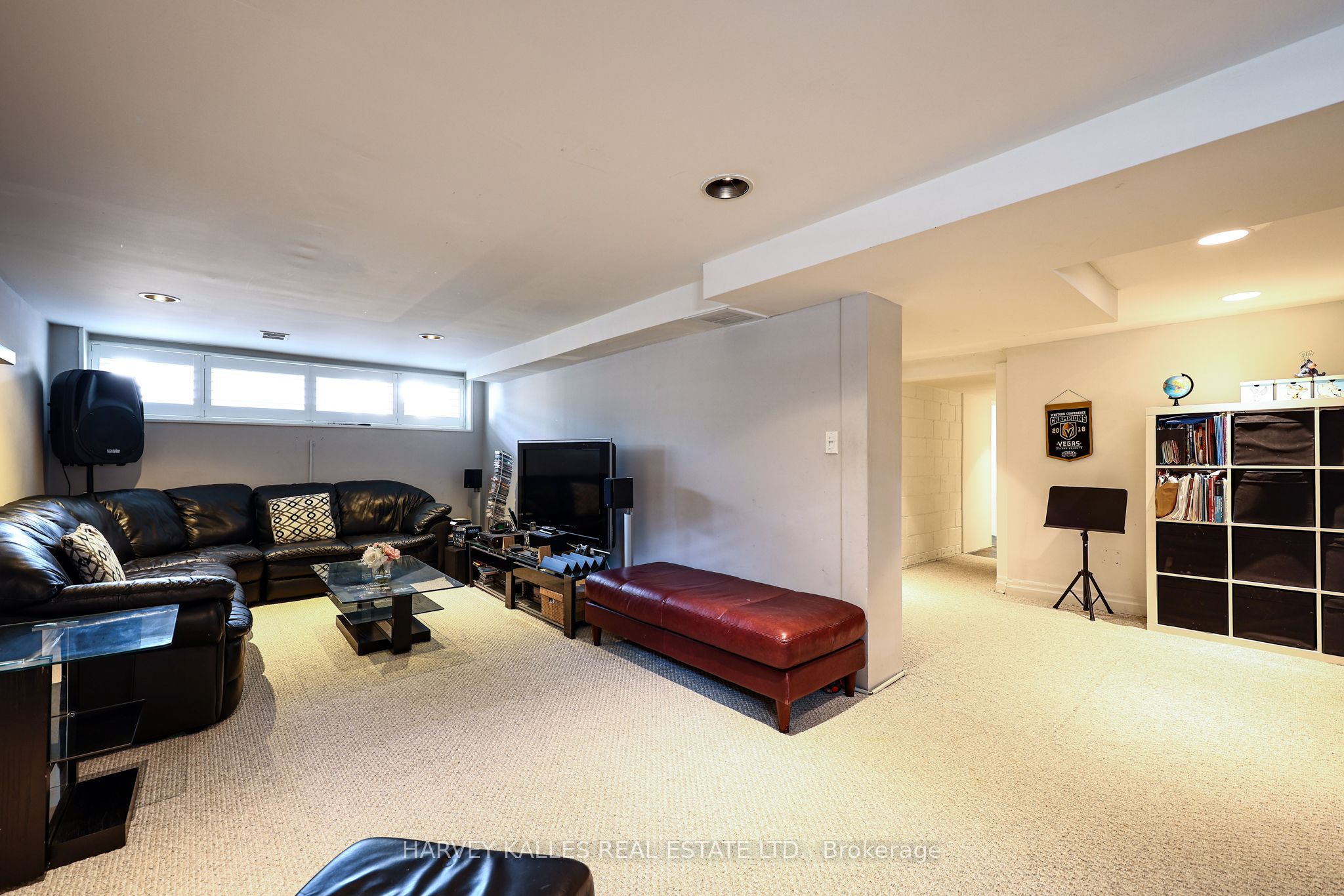 90 Berkinshaw Crescent Property Photo 40