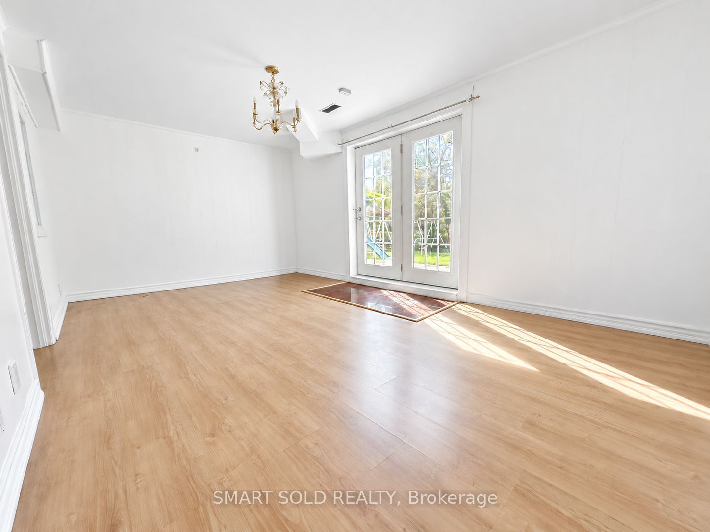 210 Shaughnessy Boulevard Property Photo 17