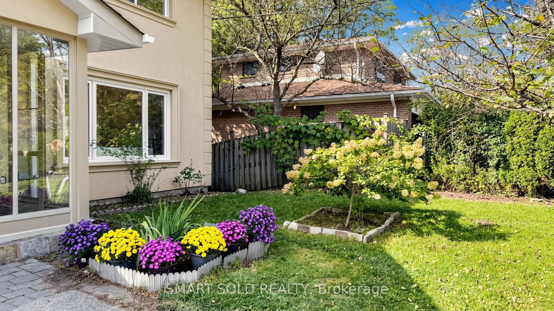 210 Shaughnessy Boulevard Property Photo 27
