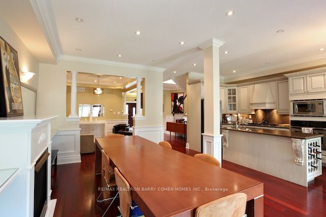 102 York Mills Road Property Photo 6