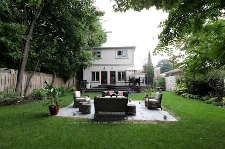 102 York Mills Road Property Photo 14