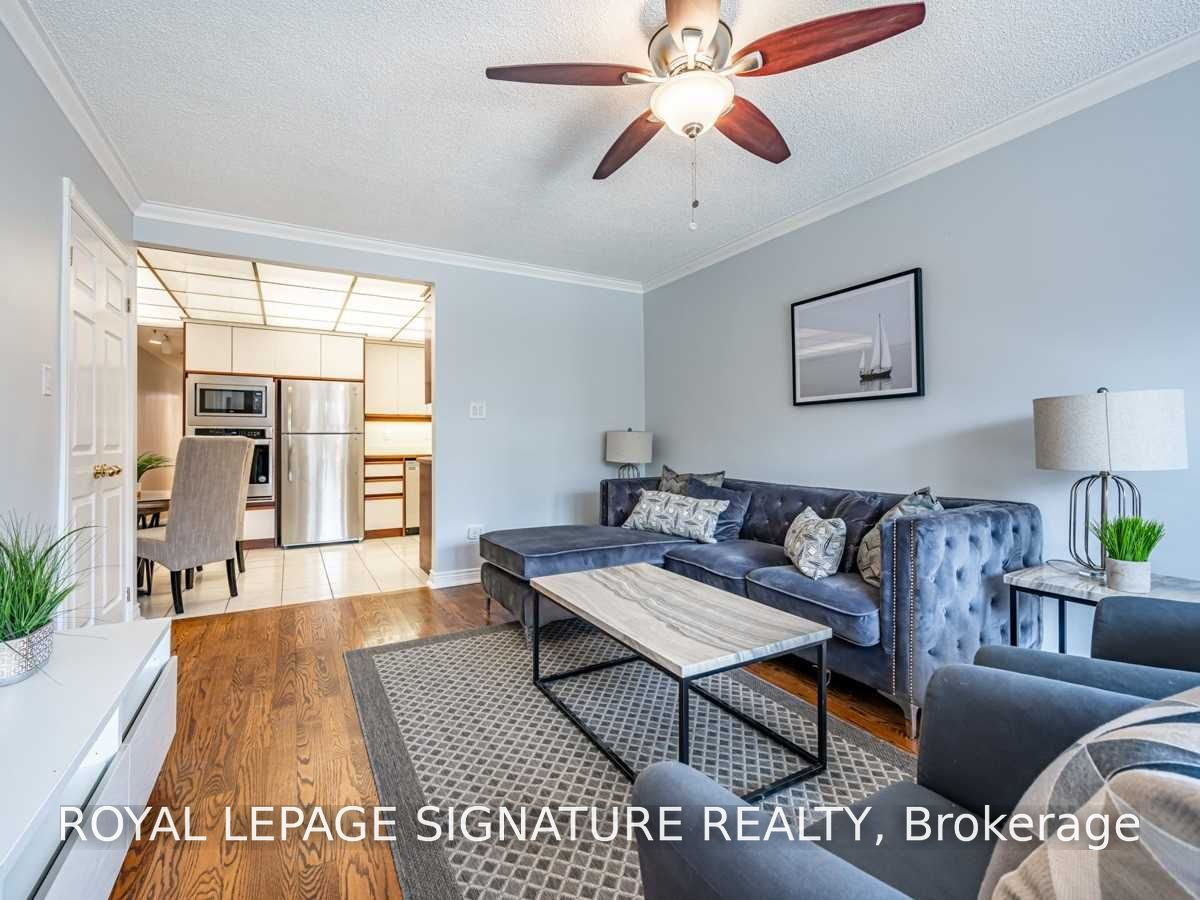14a Arlington Avenue Main Property Photo 3