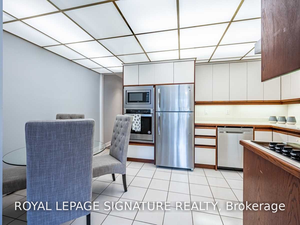 14a Arlington Avenue Main Property Photo 5