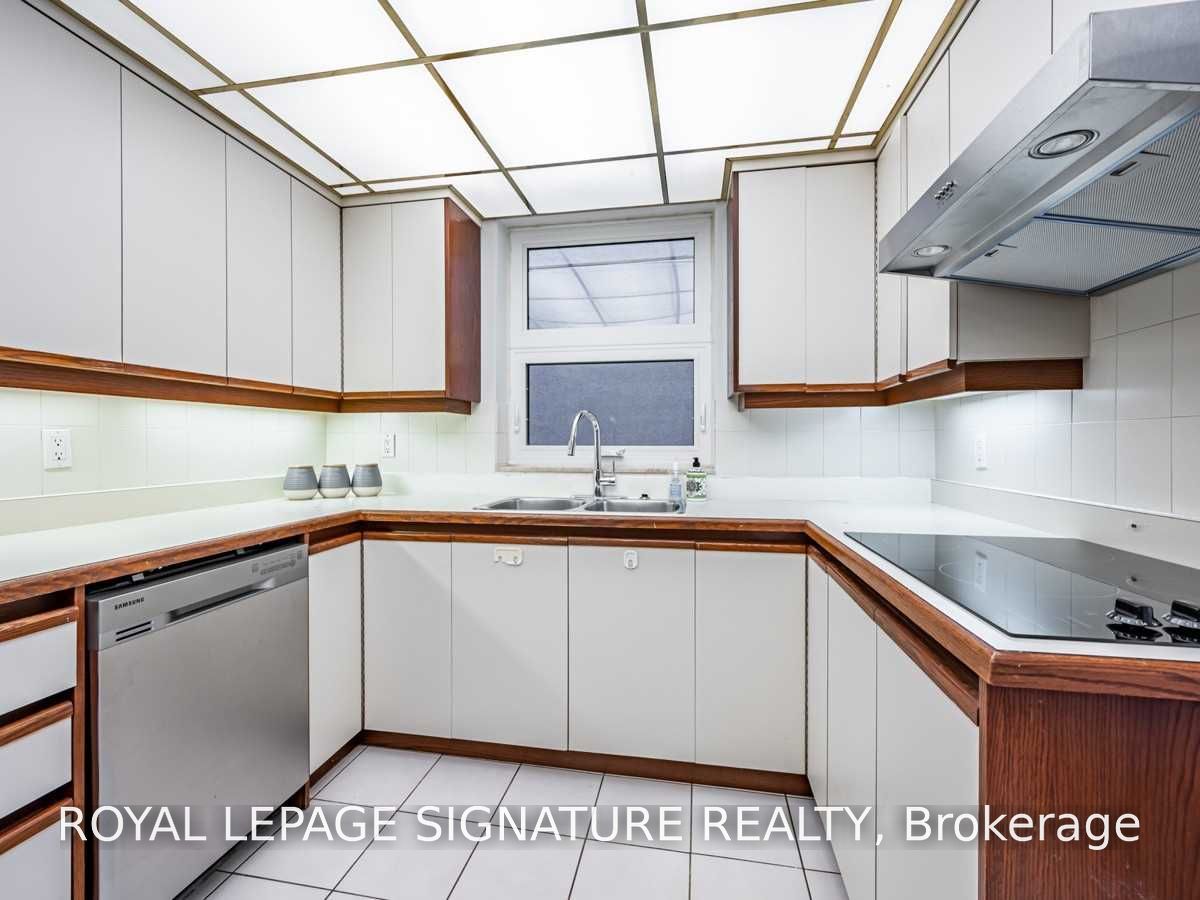 14a Arlington Avenue Main Property Photo 6