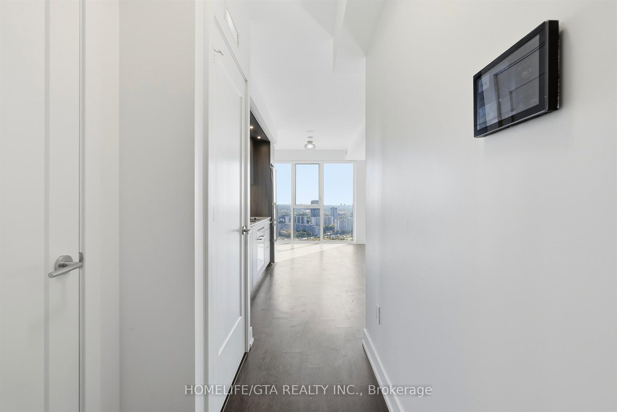 30 Inn On The Park Drive 3406 Property Photo 8