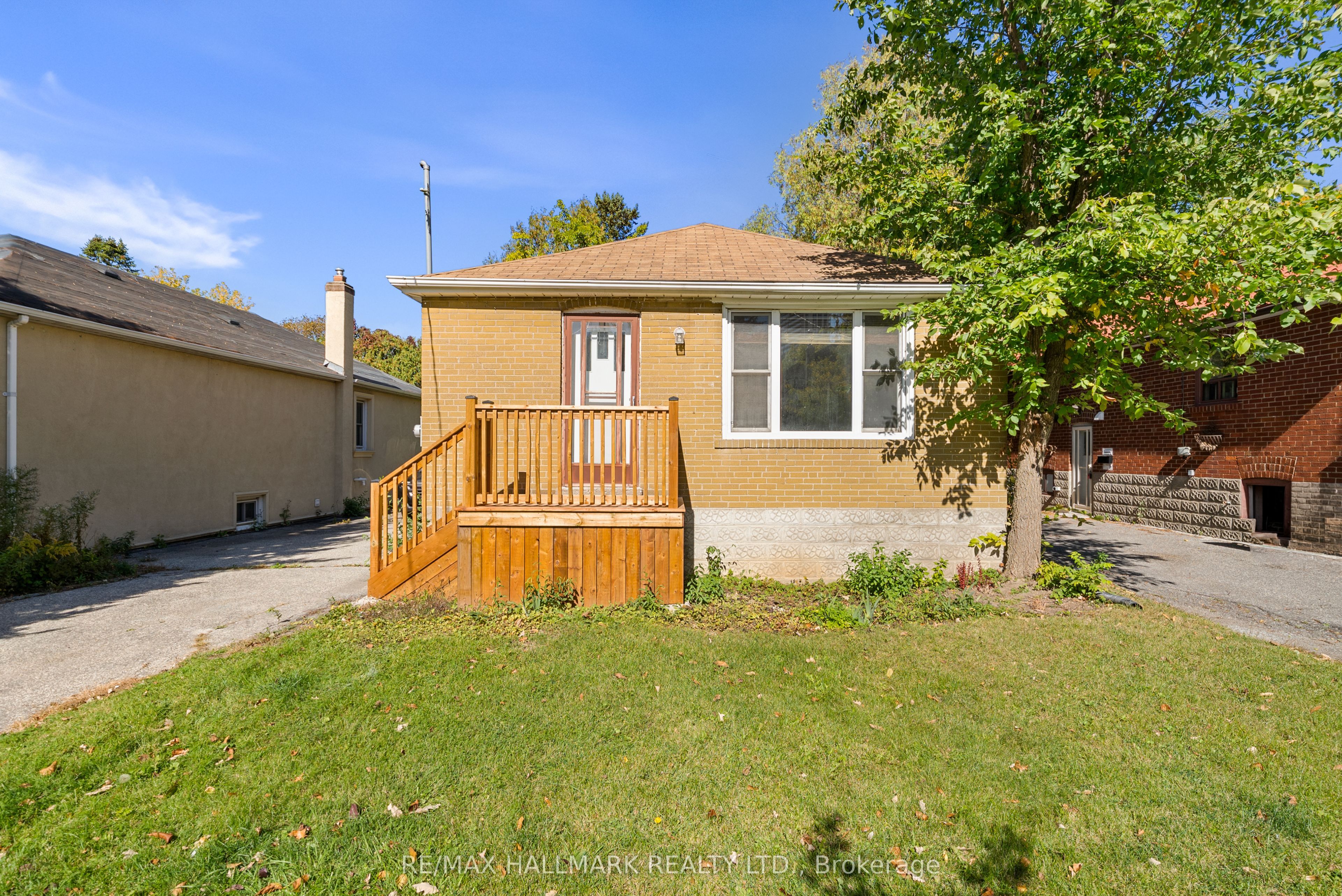 50 Connaught Avenue