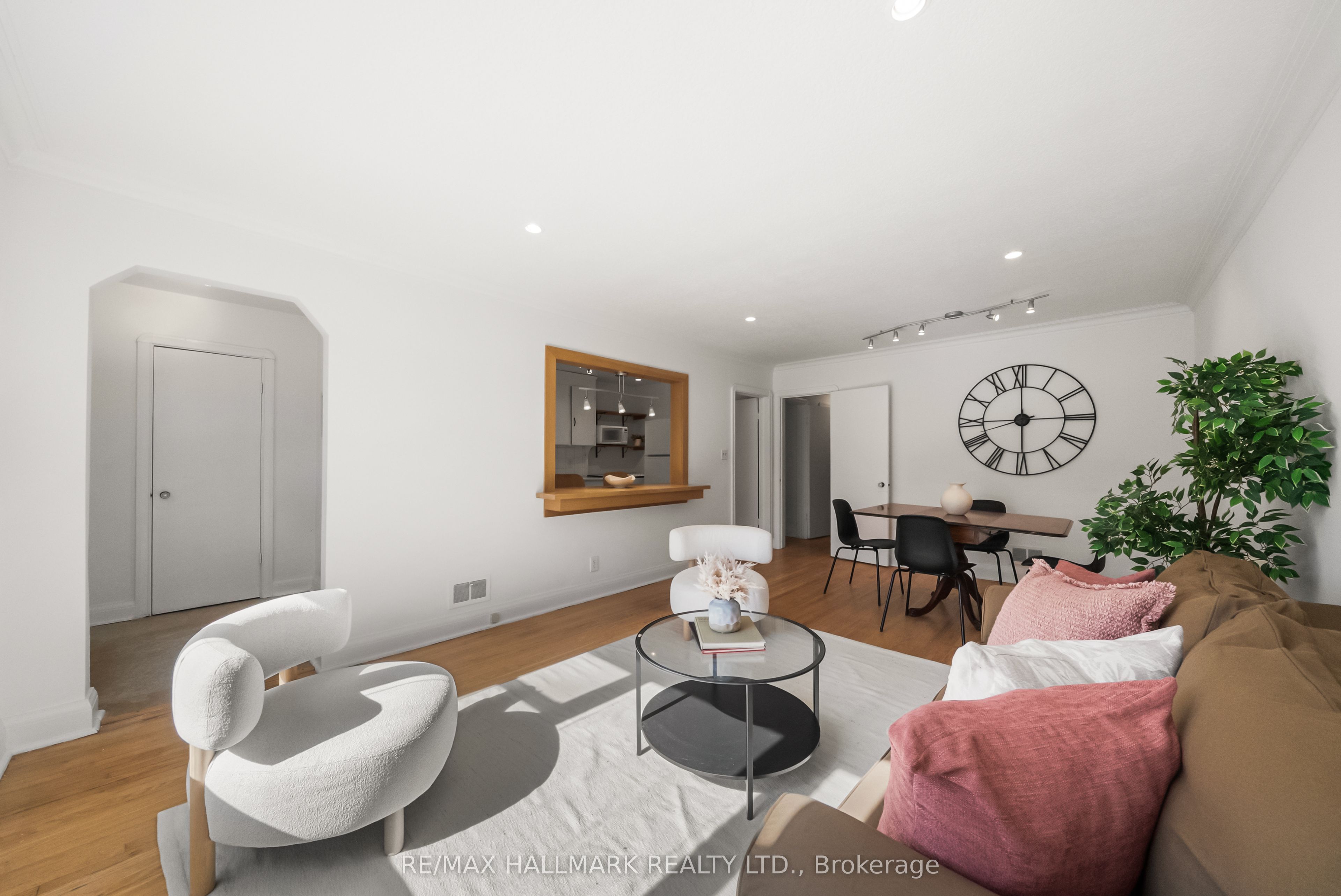 50 Connaught Avenue Property Photo 5