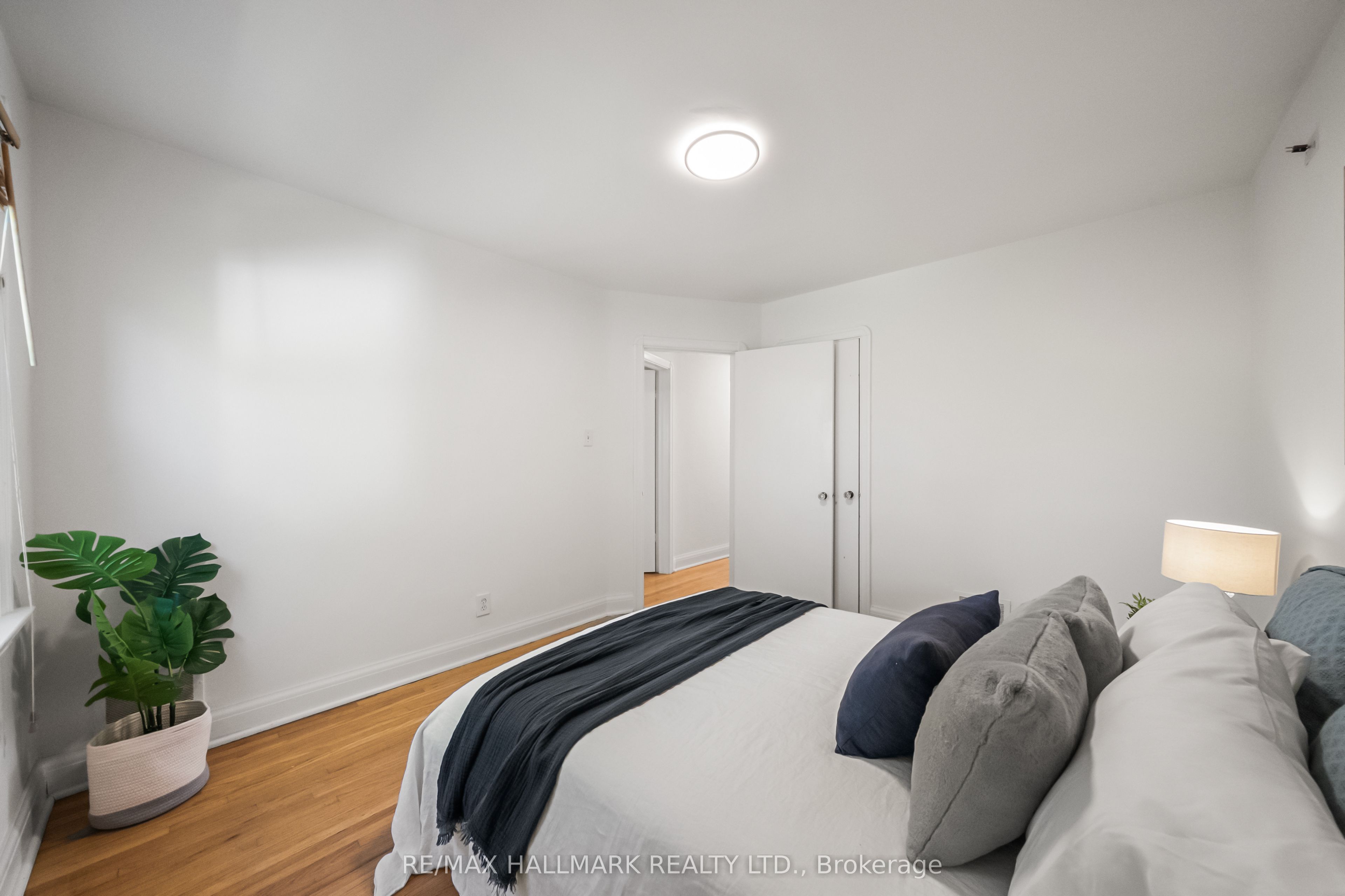 50 Connaught Avenue Property Photo 15