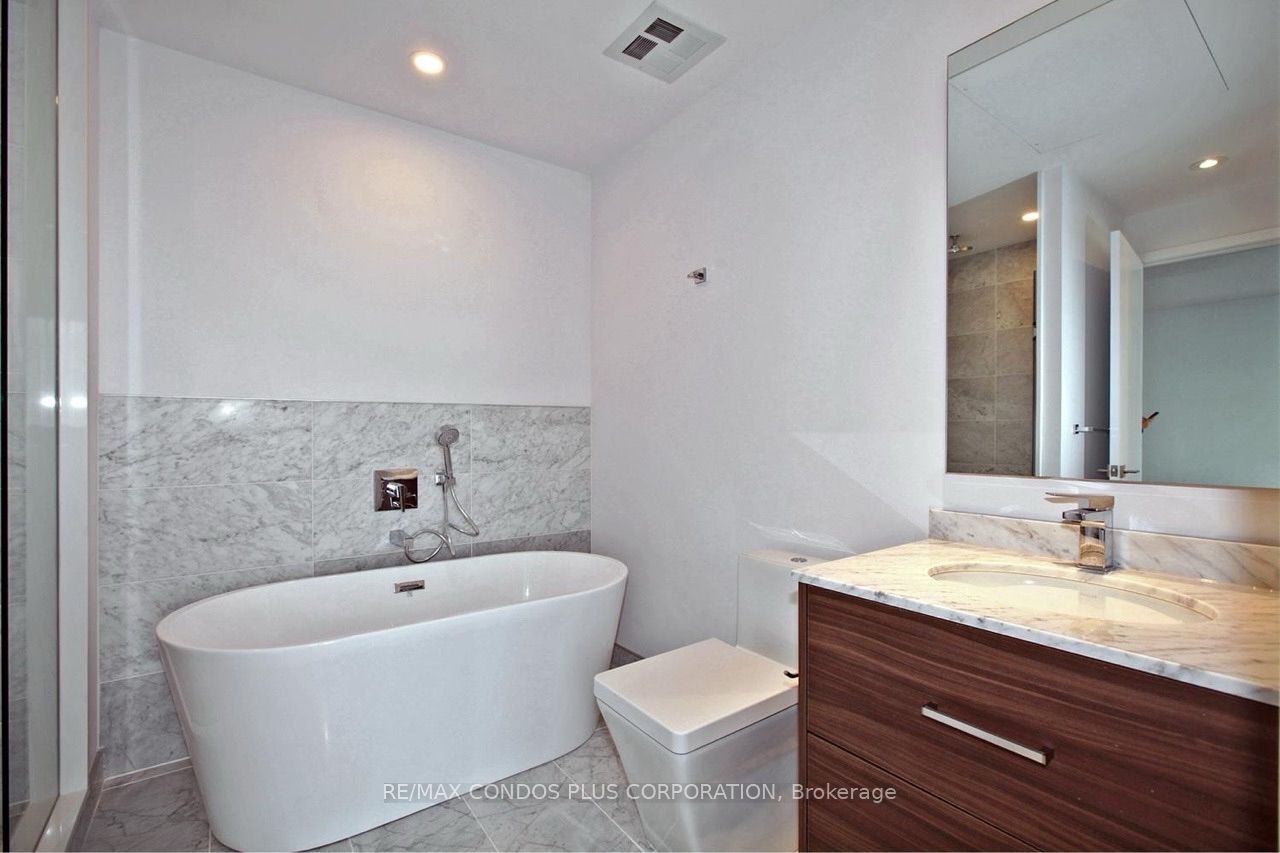 488 University Avenue 3811 Property Photo 8